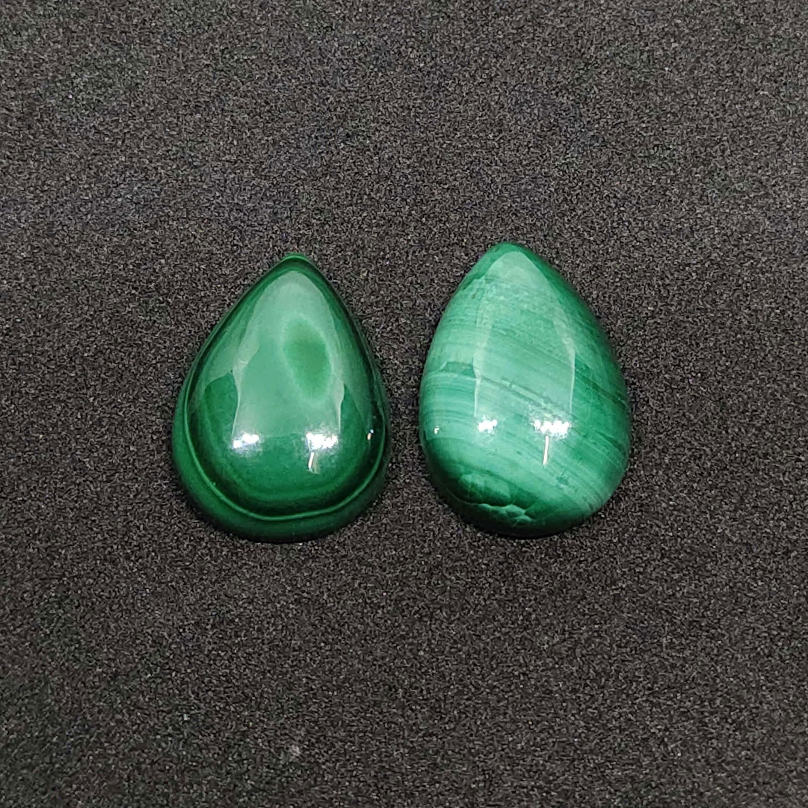 27.05 ct Natural Malachite Pair: Natural Malachite Pair with an exact weight is 27.05 ct.Top Quality stone