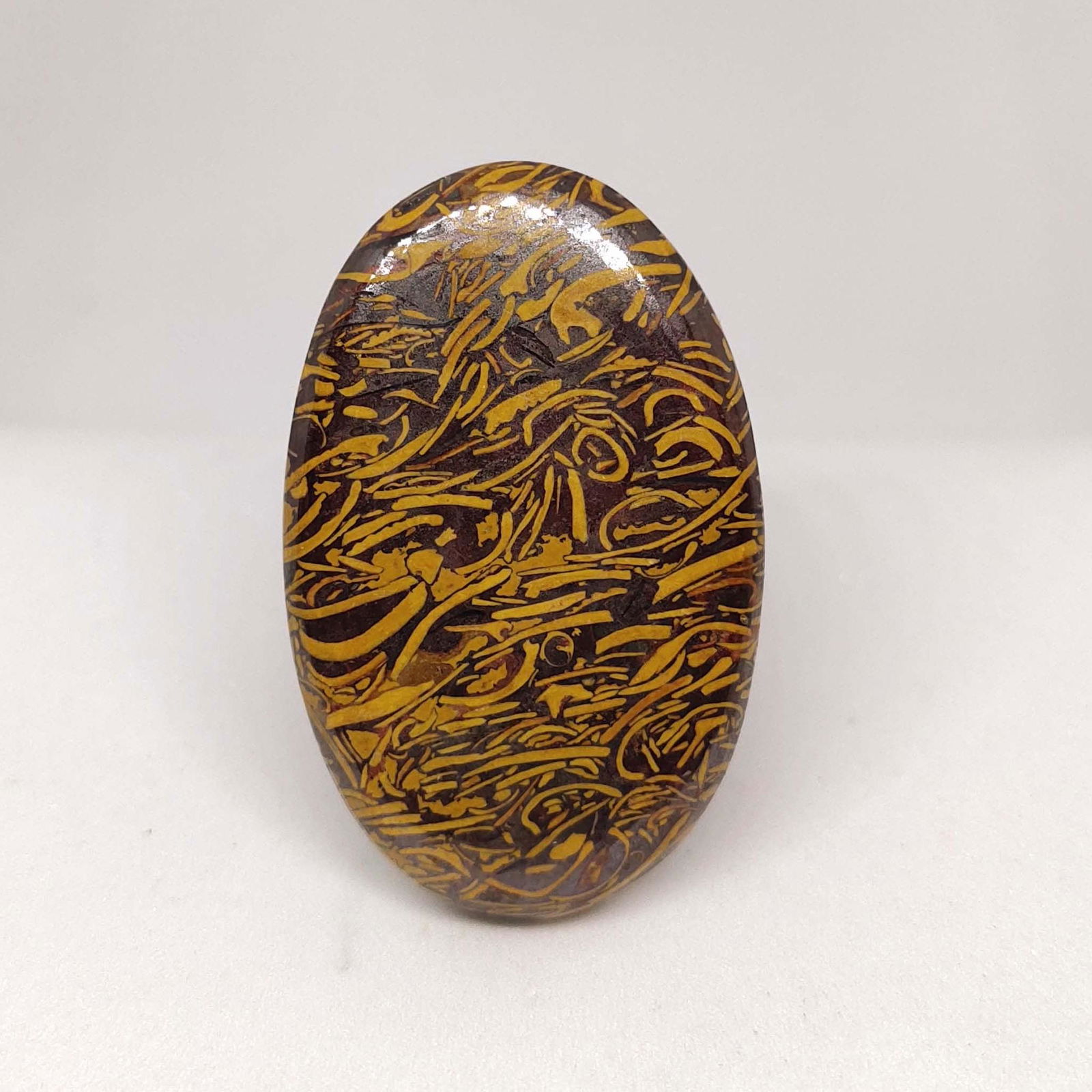 42.10 ct Natural Mariam Jasper: Natural Mariam Jasper with an exact weight is 42.10 ct.Top Quality stone