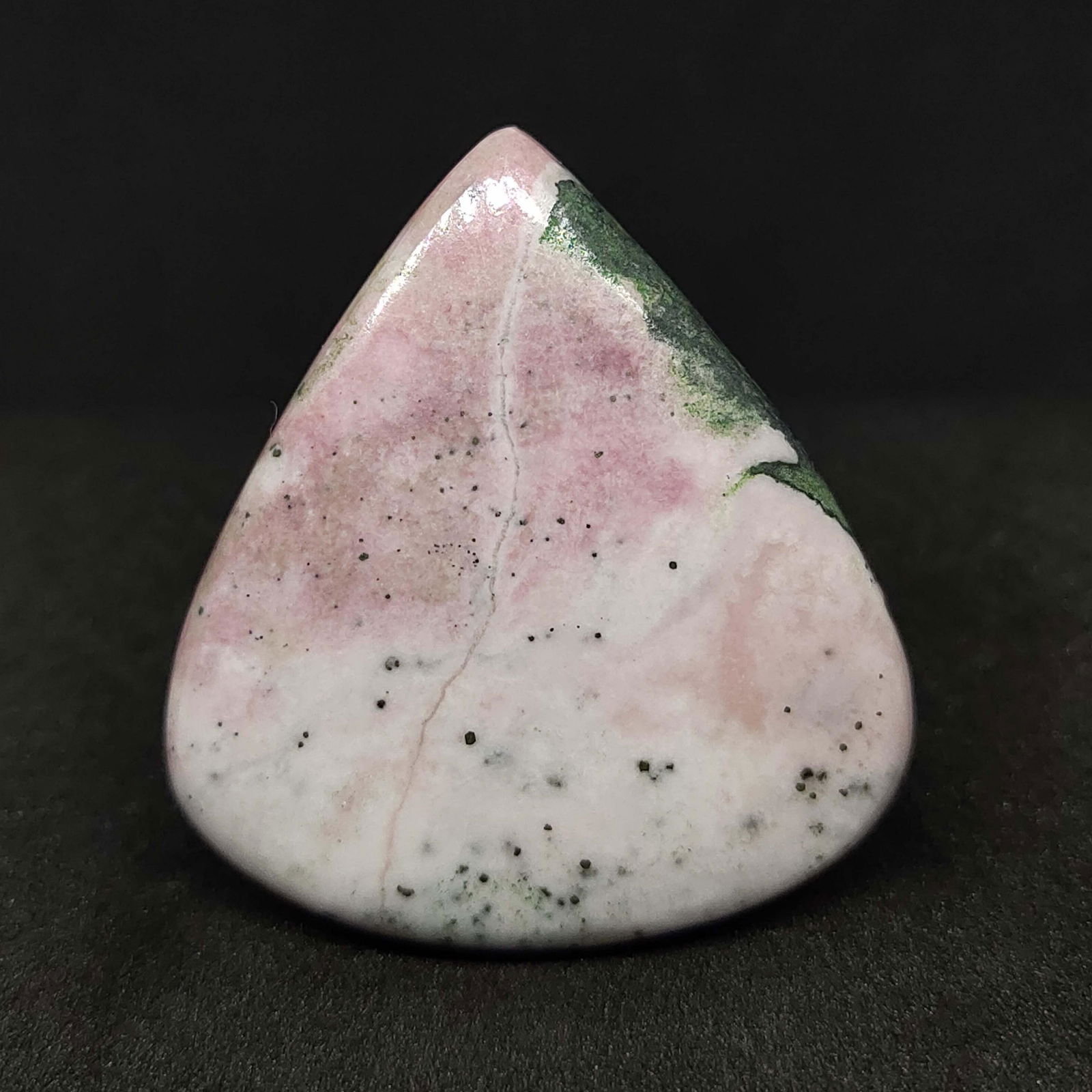 59.50 ct Natural Rhodonite (1 of 2)