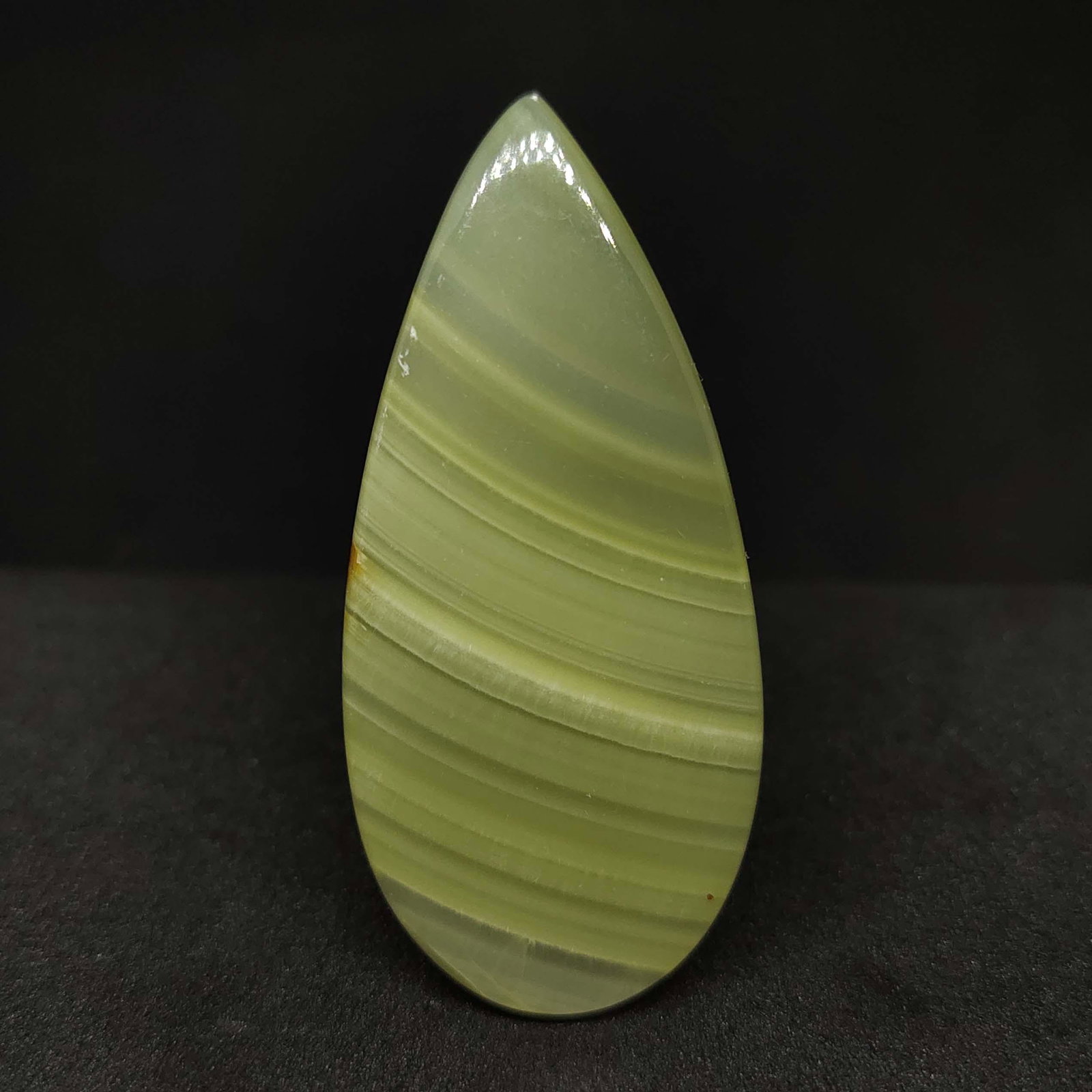 45.25 ct Natural Lemon Lace Agate: Note : Listed stones dimensions are millimetres only, not centimetres and all are 100% Natural and rarely selected stones only