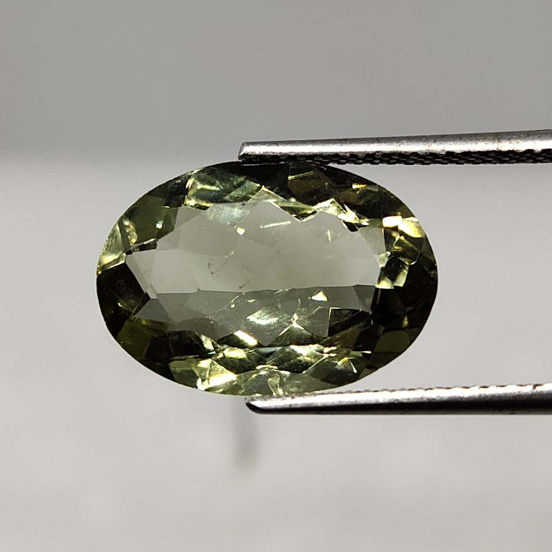 6.00 ct Natural Green Amethyst: Note : Listed stones dimensions are millimetres only, not centimetres and all are 100% Natural and rarely selected stones only