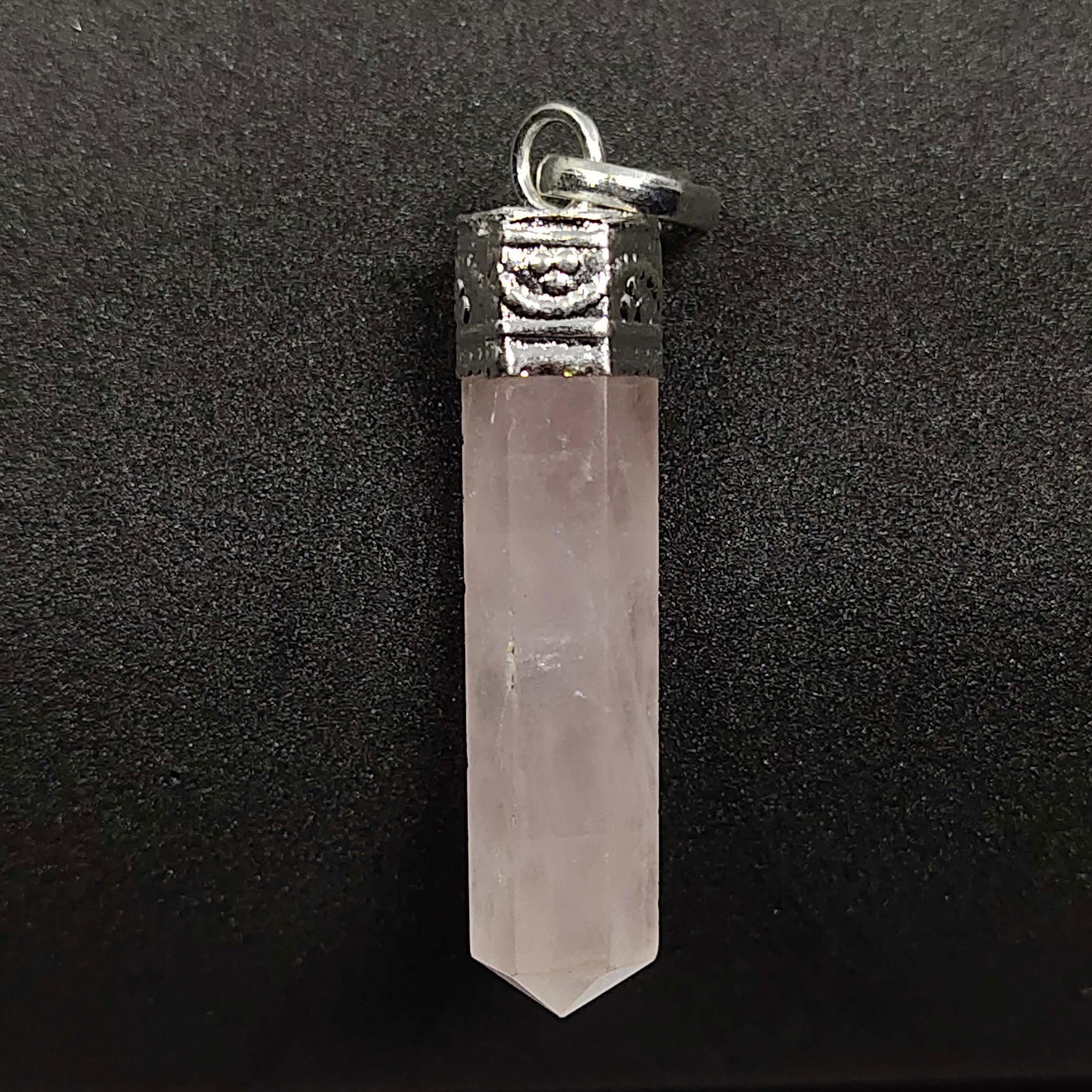 21.00 ct Natural Rose Quartz Pencil Pendant with Silver (1 of 2)