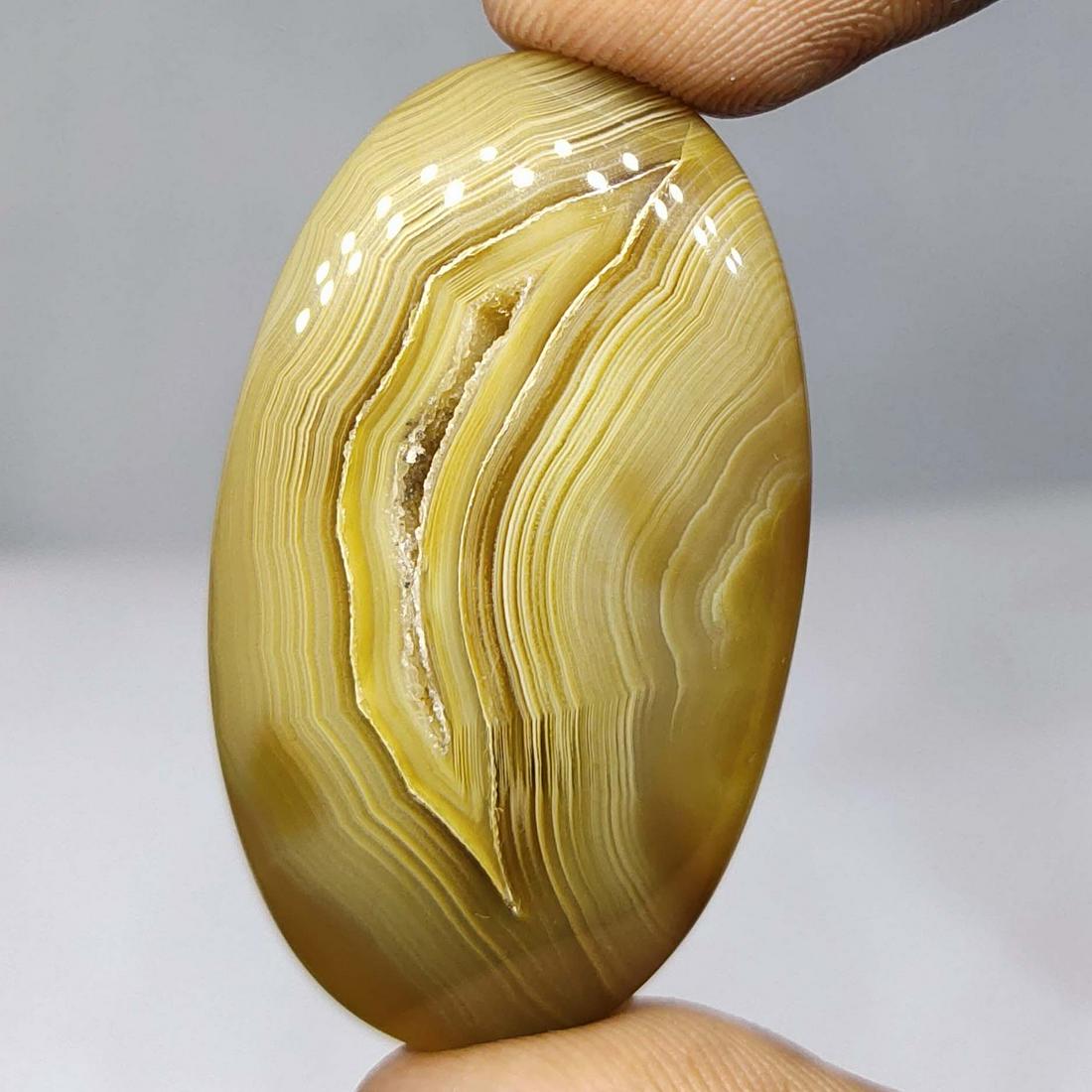 42.50 ct Natural Banded Agate (1 of 2)