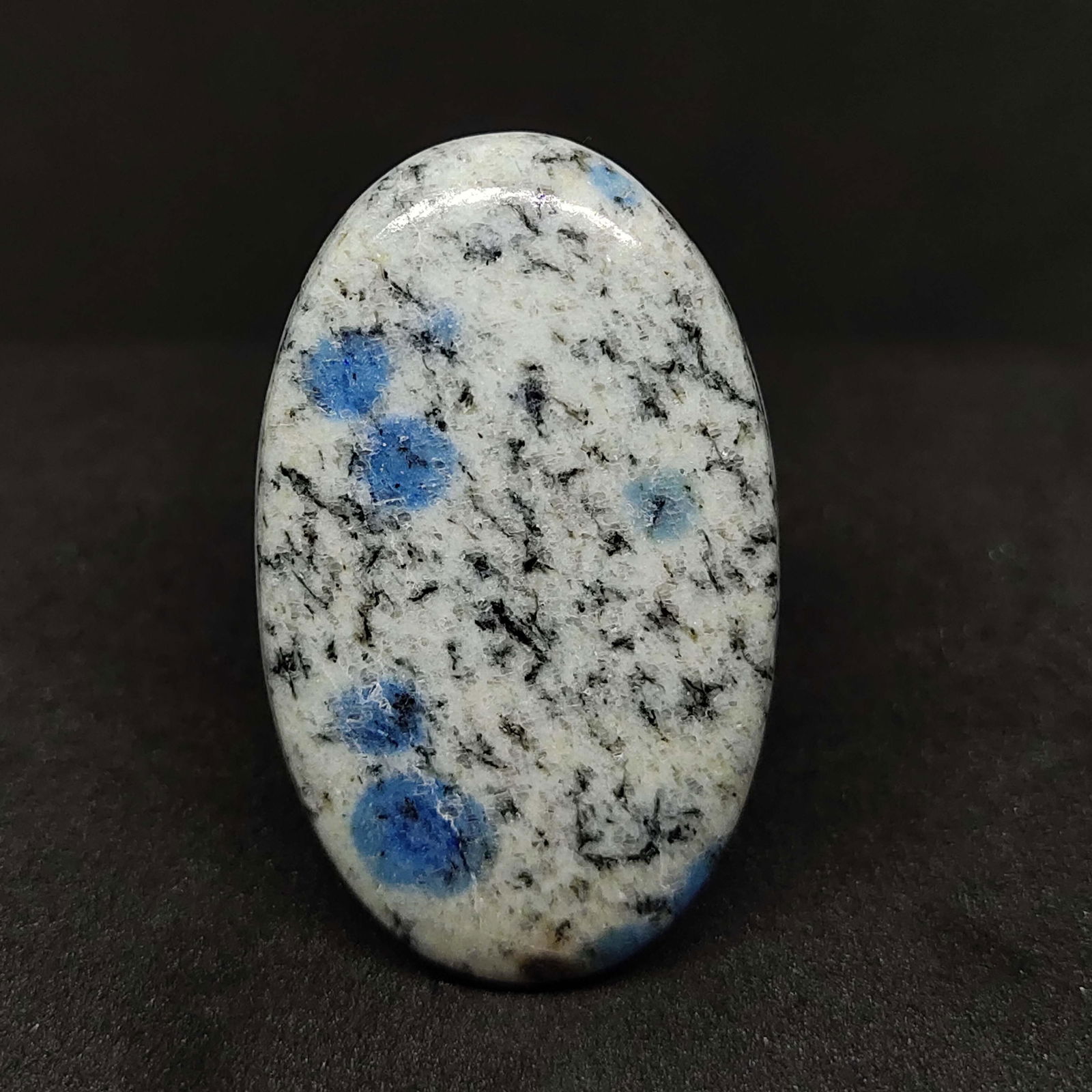 43.85 ct Natural K2 Jasper (1 of 2)