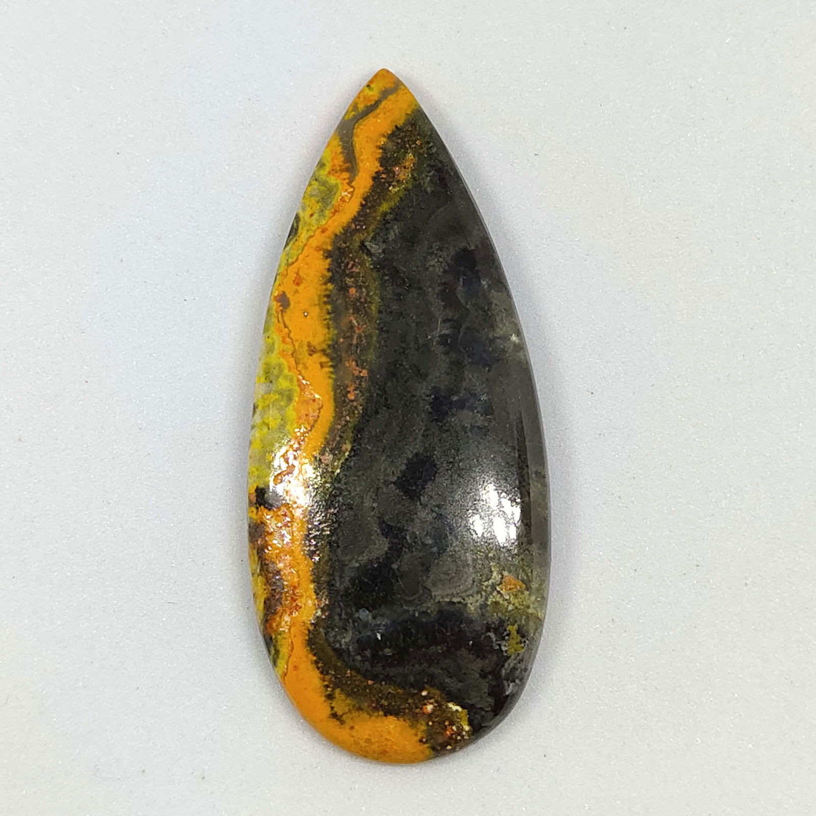 42.00 ct Natural Bumble Bee Jasper: Natural Bumble Bee Jasper with an exact weight is 42.00 ct.Top Quality stone