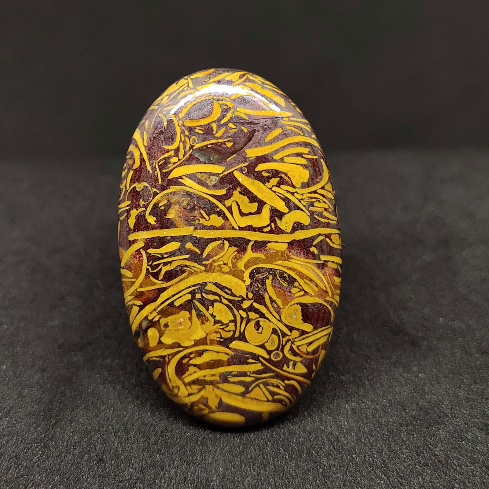 34.30 Natural Mariam Jasper: Natural Mariam Jasper with an exact weight is 34.30 ct.Top Quality stone