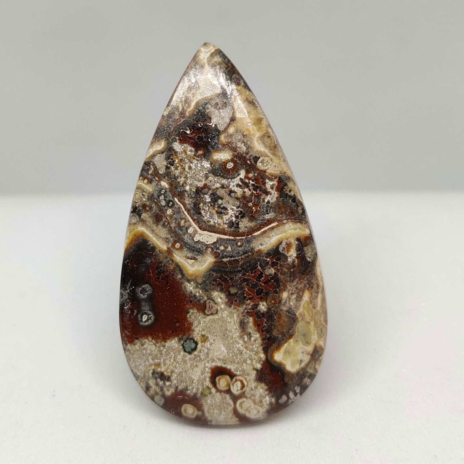 35.25 ct Natural Viper Skin Jasper: Listed stones dimensions are millimetres only, not centimetres and all are 100% Natural stones and rarely collected from big quantity lots. BID WITH CONFIDENCE!!!