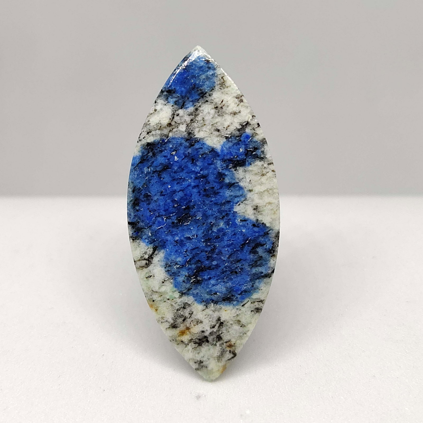 16.60 ct Natural K2 Jasper: Listed stones dimensions are millimetres only, not centimetres and all are 100% Natural stones and rarely collected from big quantity lots. BID WITH CONFIDENCE!!!