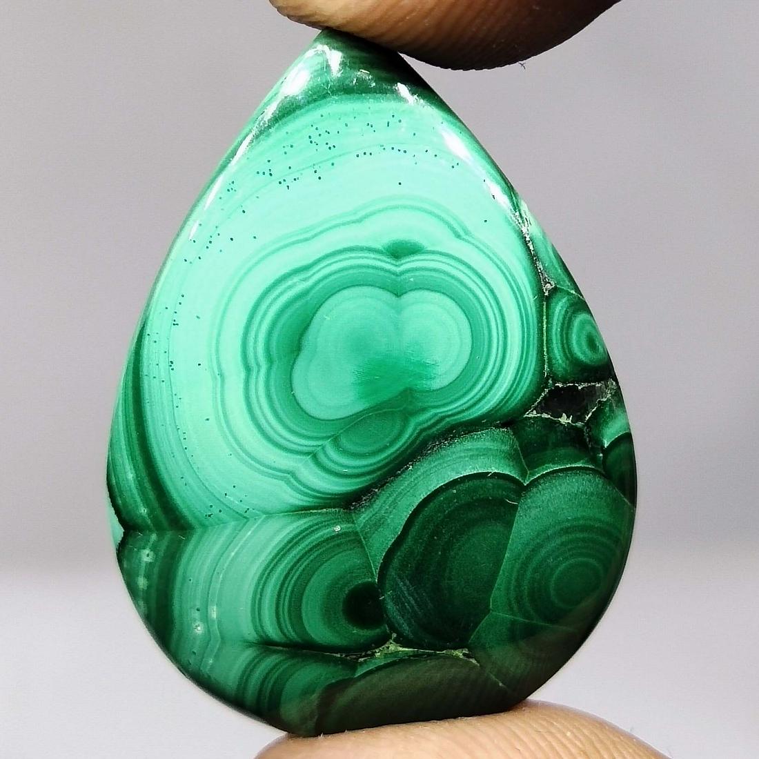 32.25 ct Top Grade Natural Malachite: Listed stones dimensions are millimetres only, not centimetres and all are 100% Natural stones and rarely collected from big quantity lots. BID WITH CONFIDENCE!!!