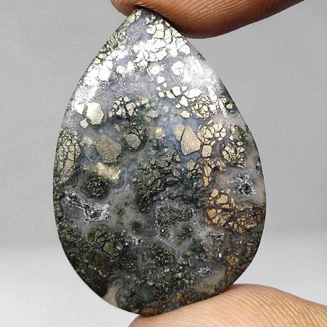 28.45 ct Top Grade Natural Marcasite: Listed stones dimensions are millimetres only, not centimetres and all are 100% Natural stones and rarely collected from big quantity lots. BID WITH CONFIDENCE!!!