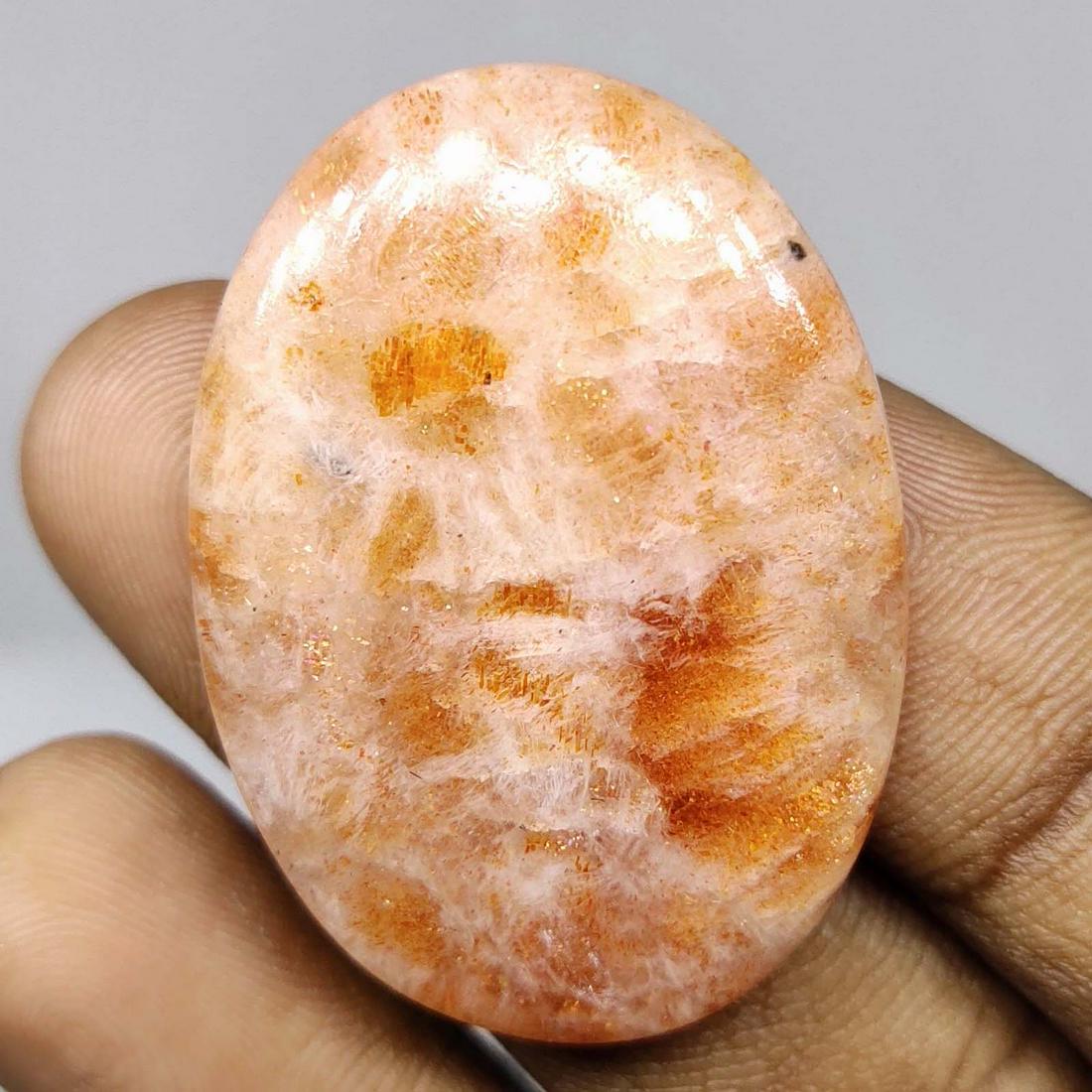 43.60 ct Natural Sunstone: Listed stones dimensions are millimetres only, not centimetres and all are 100% Natural stones and rarely collected from big quantity lots. BID WITH CONFIDENCE!!!