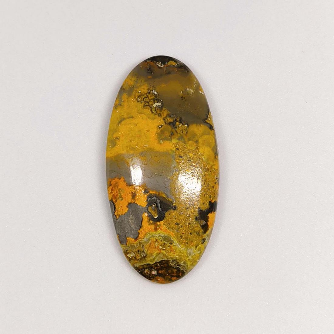 37.80 ct Natural Bumble Bee Jasper: Listed stones dimensions are millimetres only, not centimetres and all are 100% Natural stones and rarely collected from big quantity lots. BID WITH CONFIDENCE!!!