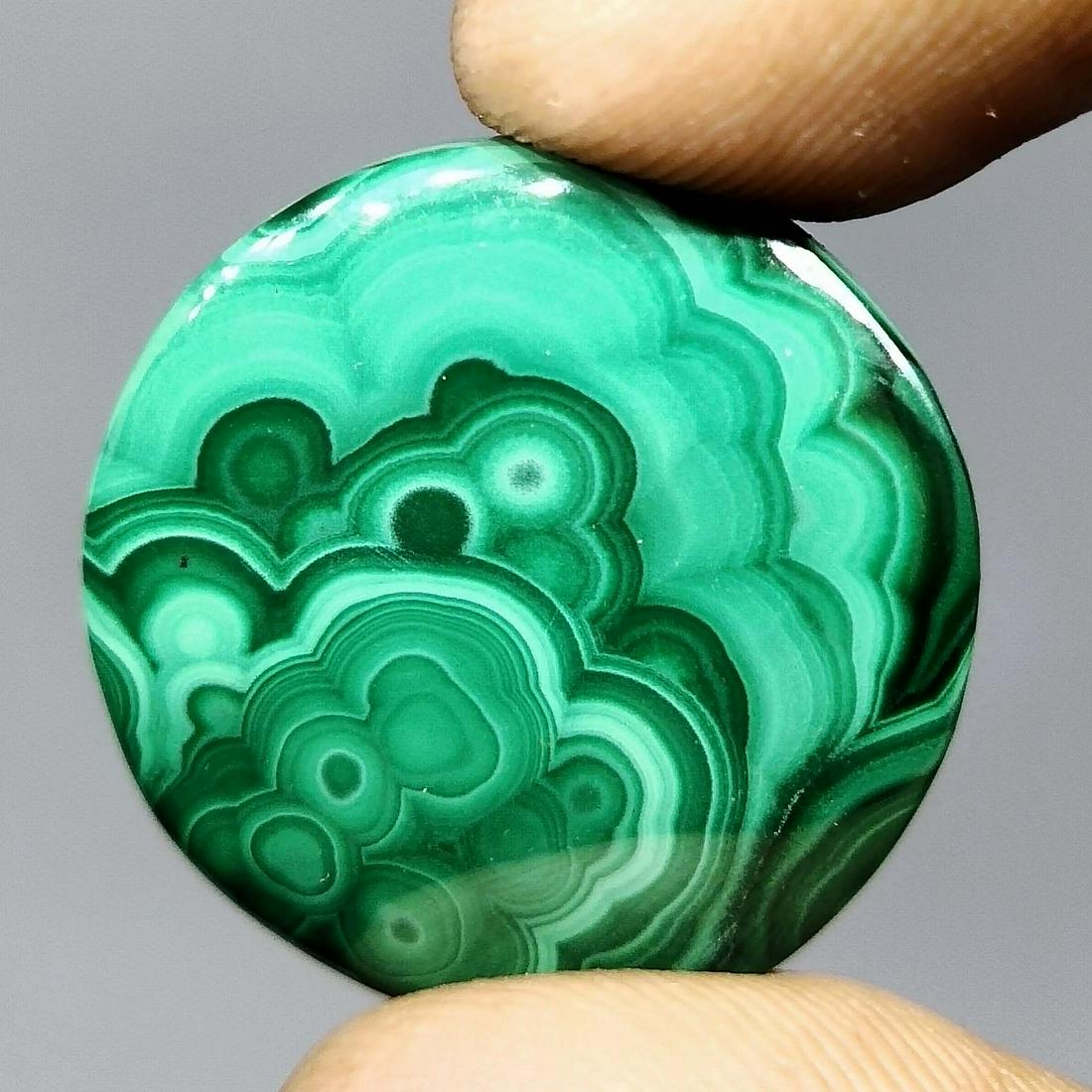 28.60 ct Top Grade Natural Malachite: Listed stones dimensions are millimetres only, not centimetres and all are 100% Natural stones and rarely collected from big quantity lots. BID WITH CONFIDENCE!!!