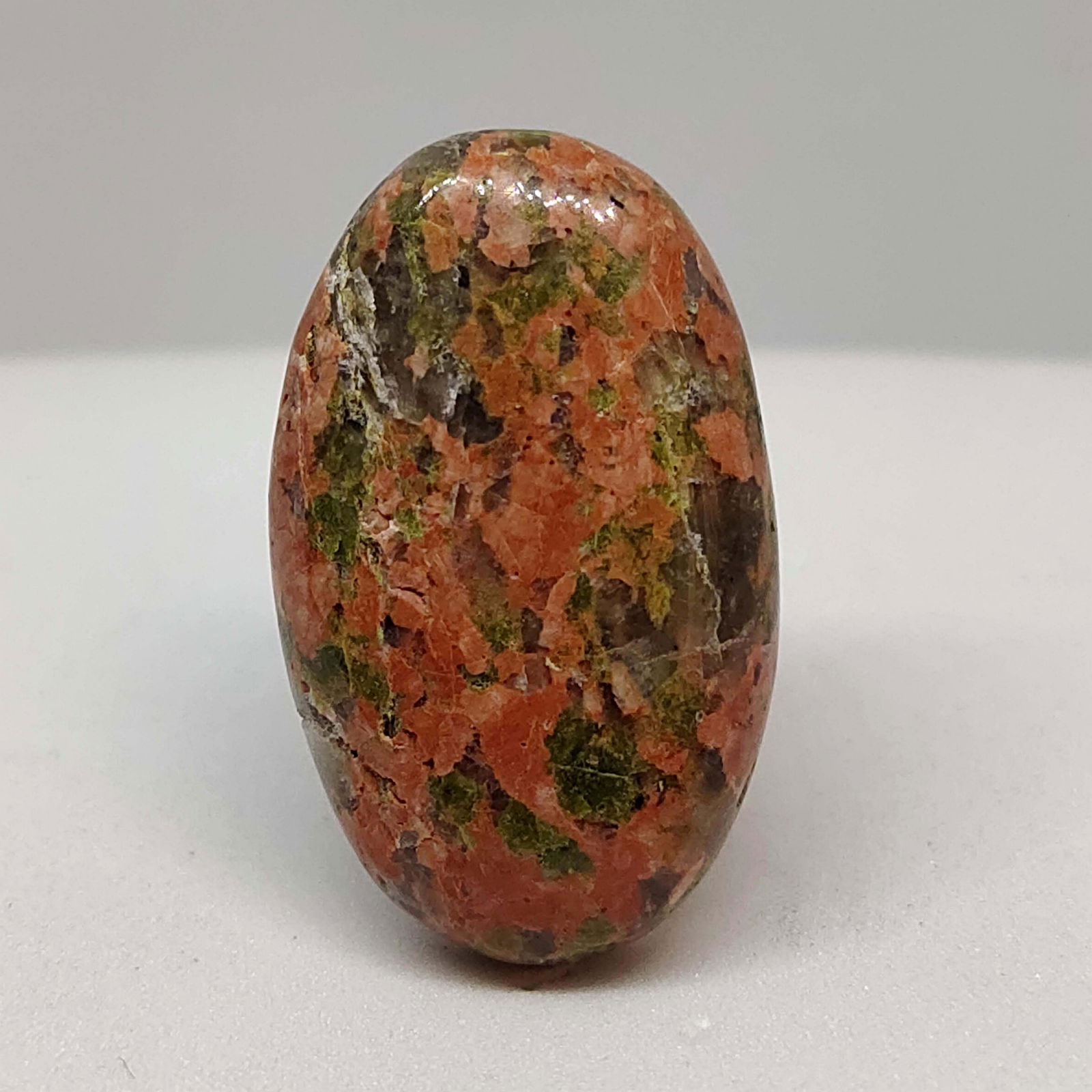 28.30 ct Natural Unakite Jasper: Listed stones dimensions are millimetres only, not centimetres and all are 100% Natural stones and rarely collected from big quantity lots. BID WITH CONFIDENCE!!!