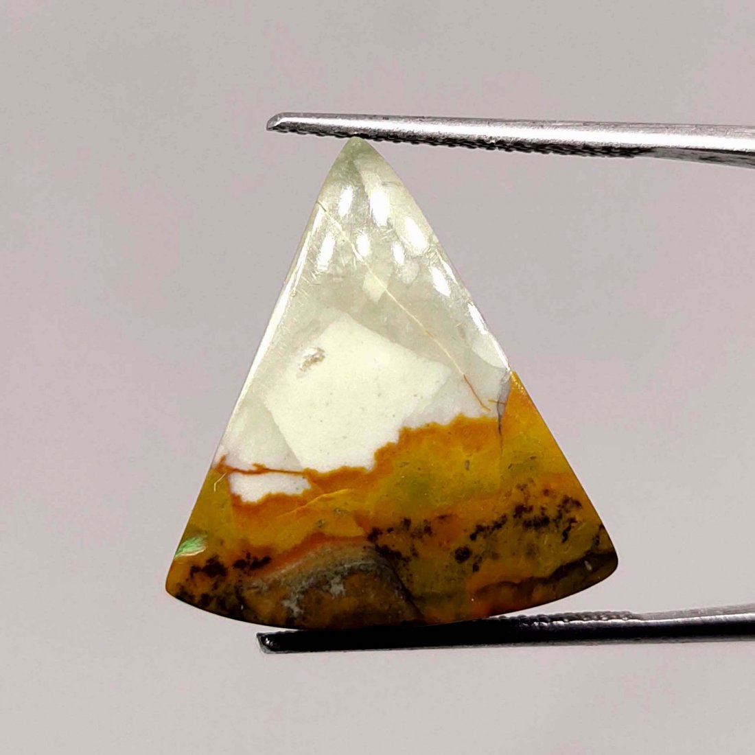 10.00 ct Natural Rocky Butte Jasper: All the stones listed are 100% natural and rarely selected from a big quantity lot also these are of very high quality. BID WITH CONFIDENCE!!! DIMENSIONS : 19X18X4 mm