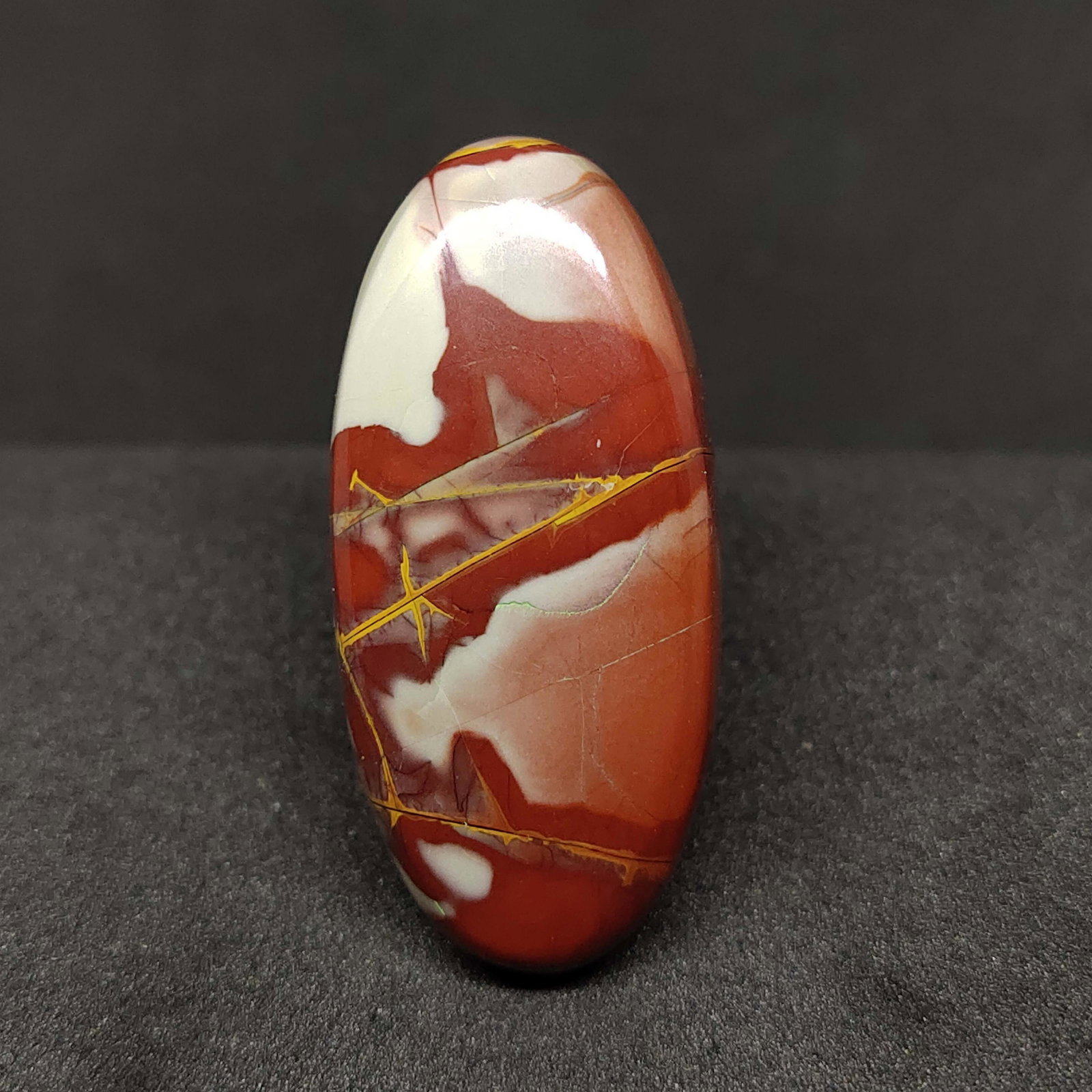 47.55 ct Natural Noreena Jasper: All the stones listed are 100% natural and rarely selected from a big quantity lot also these are of very high quality. BID WITH CONFIDENCE!!! DIMENSIONS : 40X18X7 mm