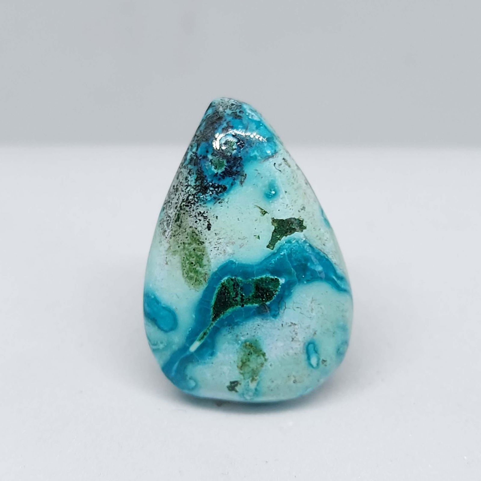 11.30 ct Natural Azurite Malachite: All the stones listed are 100% natural and rarely selected from a big quantity lot also these are of very high quality. BID WITH CONFIDENCE!!! DIMENSIONS : 24X16X5 mm