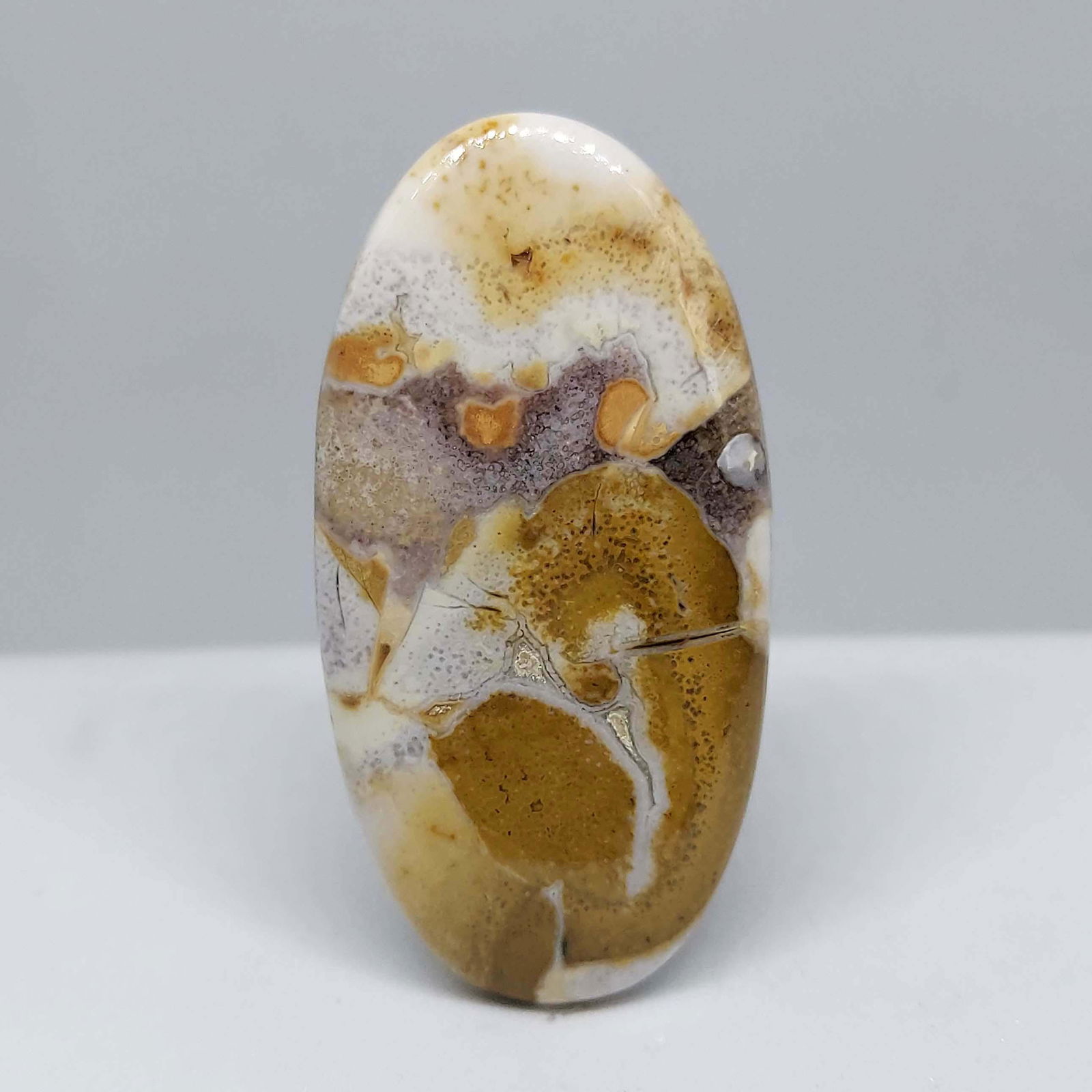 59.65 ct Natural Cobra Jasper: All the stones listed are 100% natural and rarely selected from a big quantity lot also these are of very high quality. BID WITH CONFIDENCE!!! DIMENSIONS : 46X23X5 mm