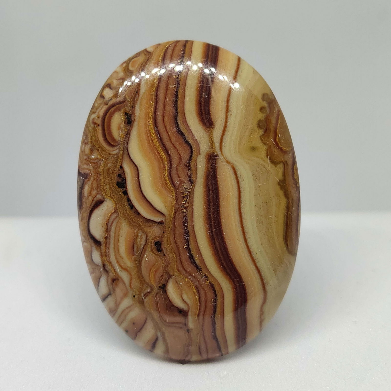 65.55 ct Natural Wave Dolamite (1 of 2)