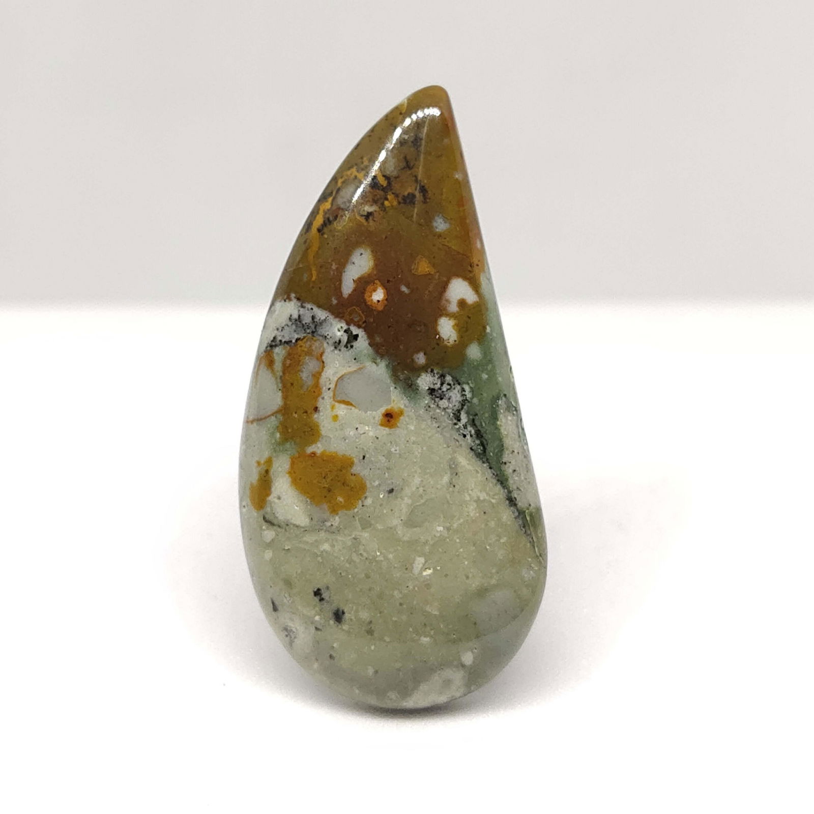 20.78 ct Natural Rocky Butte Jasper: All the stones listed are 100% natural and rarely selected from a big quantity lot also these are of very high quality. BID WITH CONFIDENCE!!! DIMENSIONS : 34X16X4 mm