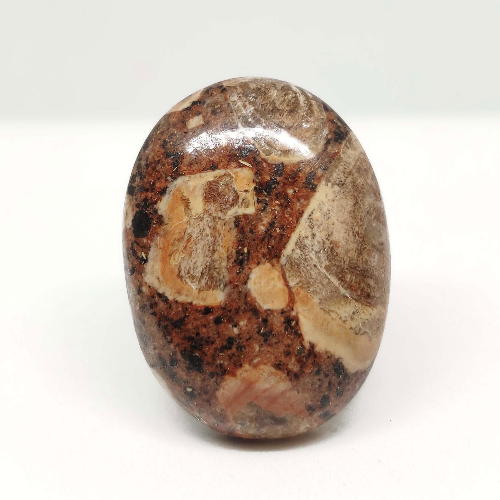 37.45 ct Very Rare Natural Bird Eye Jasper: All the stones listed are 100% natural and rarely selected from a big quantity lot also these are of very high quality. BID WITH CONFIDENCE!!! DIMENSIONS : 27X20X8 mm