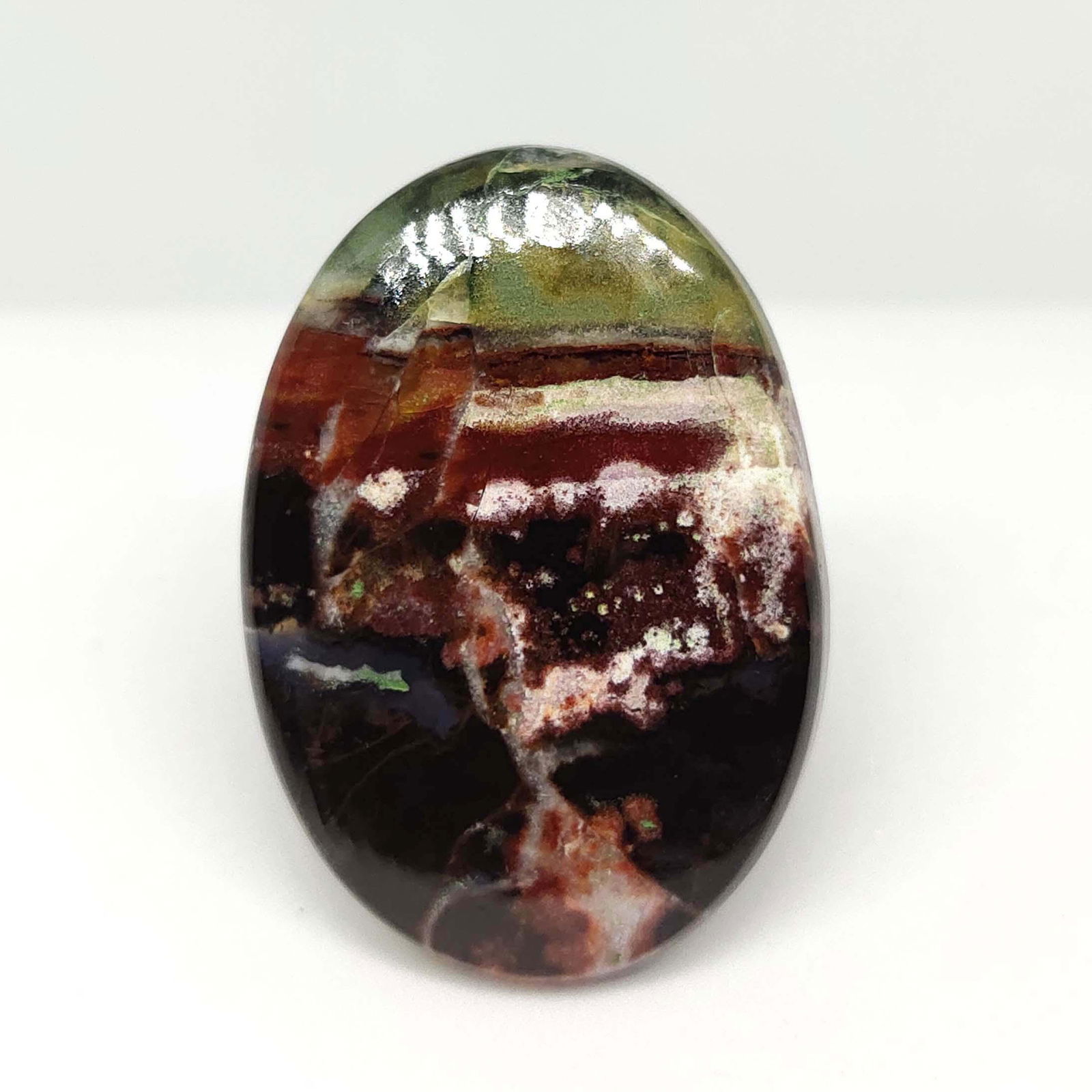 33.55 ct Natural Pilbara Jasper: All the stones listed are 100% natural and rarely selected from a big quantity lot also these are of very high quality. BID WITH CONFIDENCE!!! DIMENSIONS : 33X24X5 mm