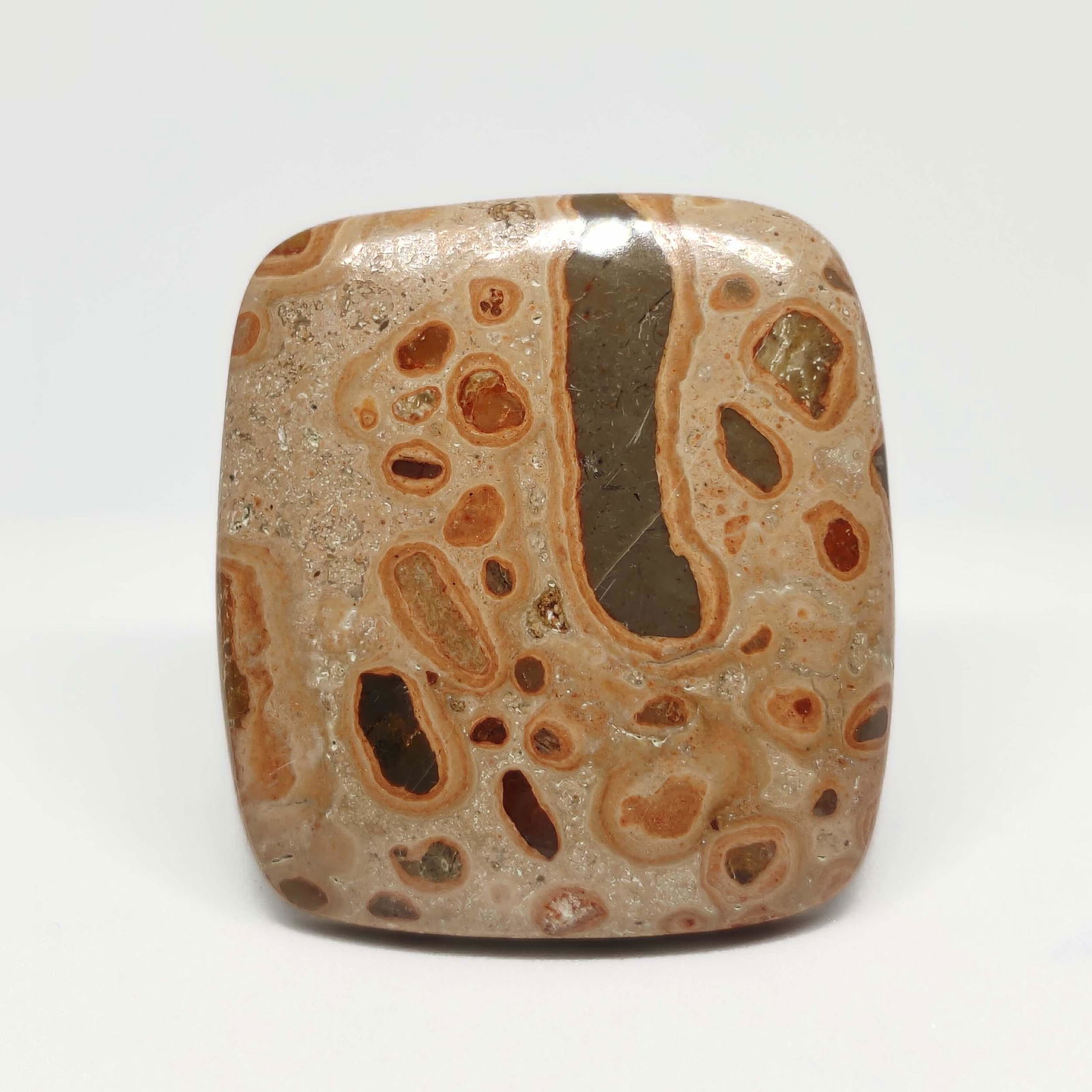 54.05 ct Top Grade Natural Poppy Jasper: All the stones listed are 100% natural and rarely selected from a big quantity lot also these are of very high quality. BID WITH CONFIDENCE!!! DIMENSIONS : 33.5X30.5X5.5 mm