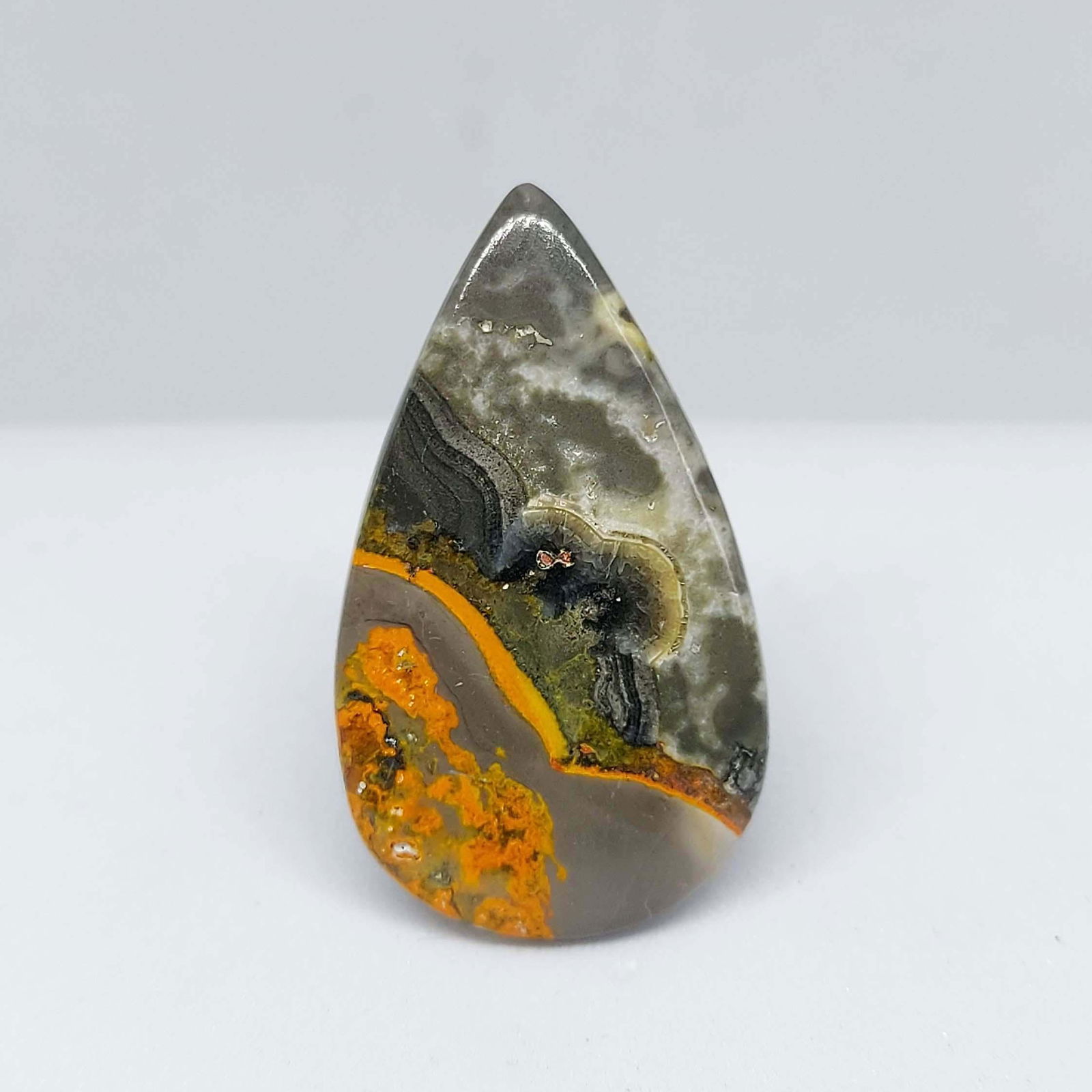 21.55 ct Natural Bumble Bee Jasper (1 of 1)