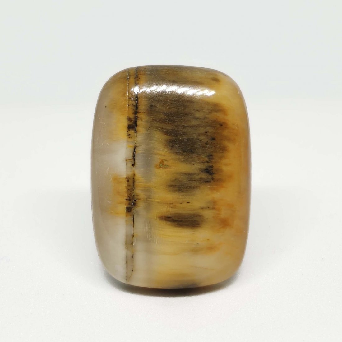 15.10 ct Natural Tiger Bee Jasper: All the stones listed are 100% natural and rarely selected from a big quantity lot also these are of very high quality. BID WITH CONFIDENCE!!! DIMENSIONS : 21X15X5 mm