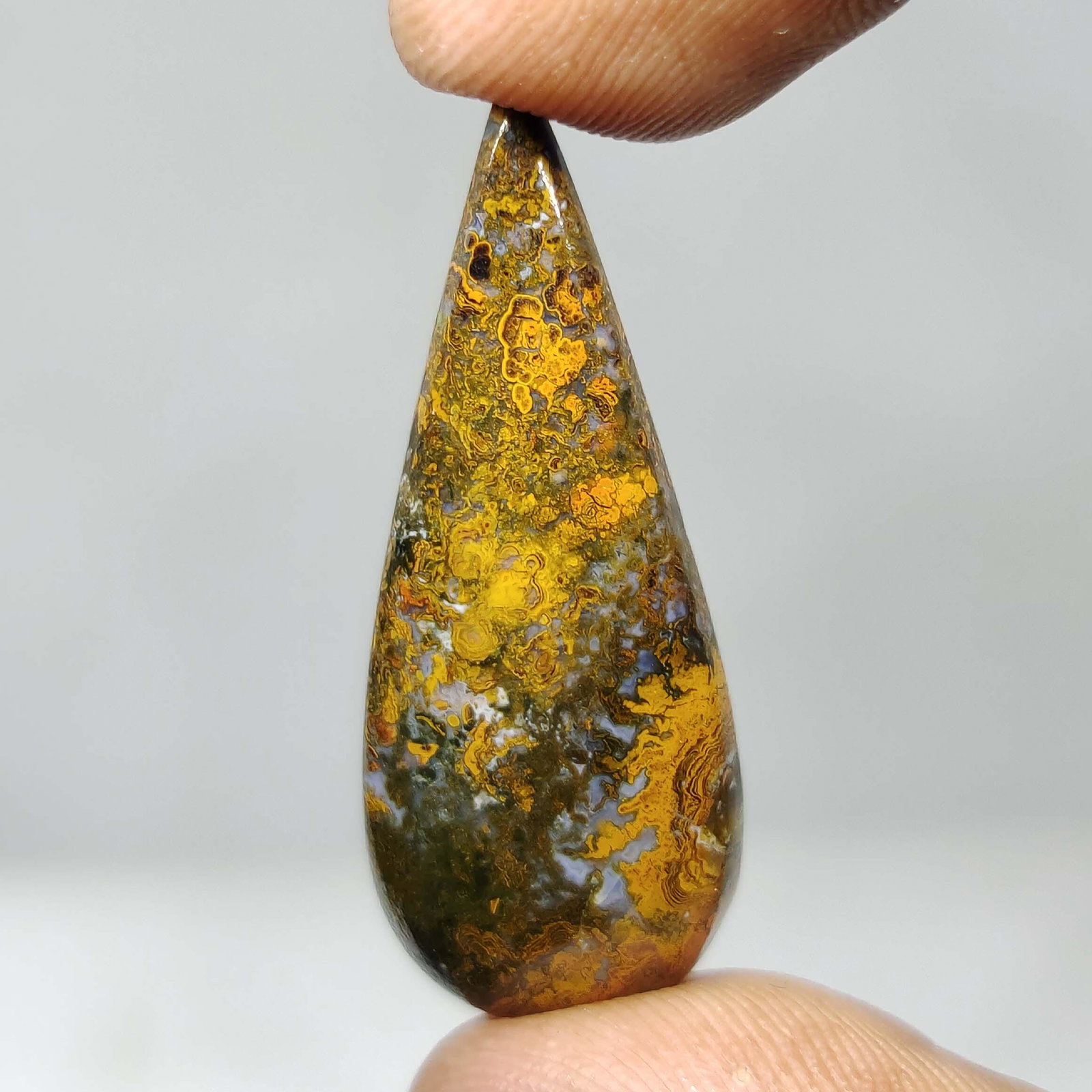 19.50 ct Very Rare Top Grade Natural Hungarian Agate (1 of 1)