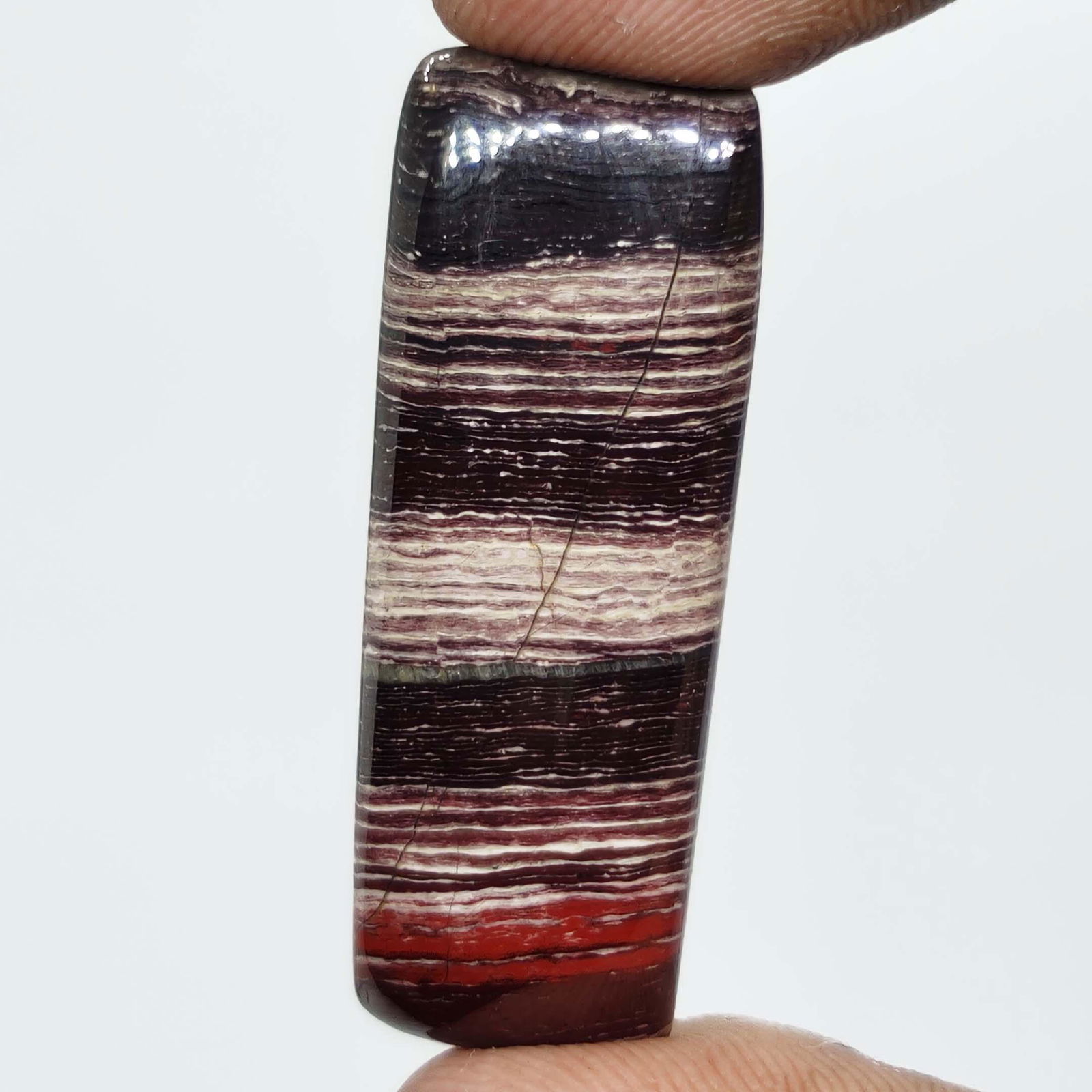 40.35 ct Natural Snake Skin Jasper: All the stones listed are 100% natural and rarely selected from a big quantity lot also these are of very high quality. BID WITH CONFIDENCE!!! DIMENSIONS : 38X14X5 mm