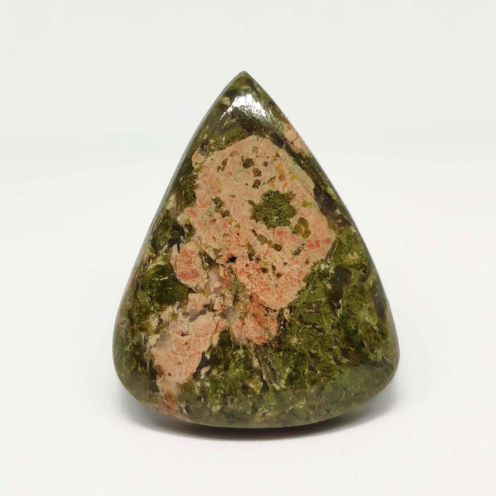 31.90 ct Natural Unakite Jasper: All the stones listed are 100% natural and rarely selected from a big quantity lot also these are of very high quality. BID WITH CONFIDENCE!!! DIMENSIONS : 30X24X6 mm