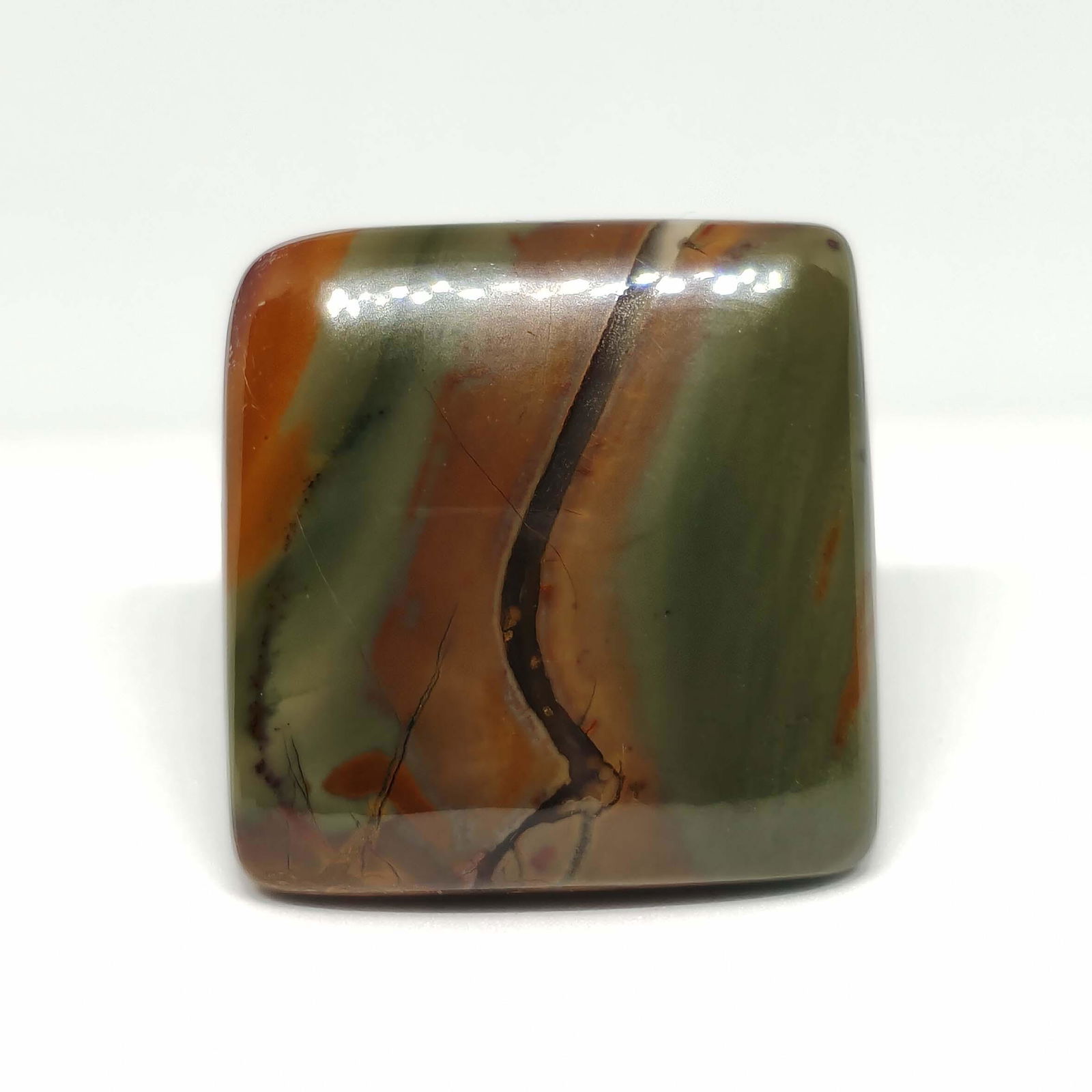 63.00 ct Natural Butterfly Jasper: All the stones listed are 100% natural and rarely selected from a big quantity lot also these are of very high quality. BID WITH CONFIDENCE!!! DIMENSIONS : 31X31X7 mm