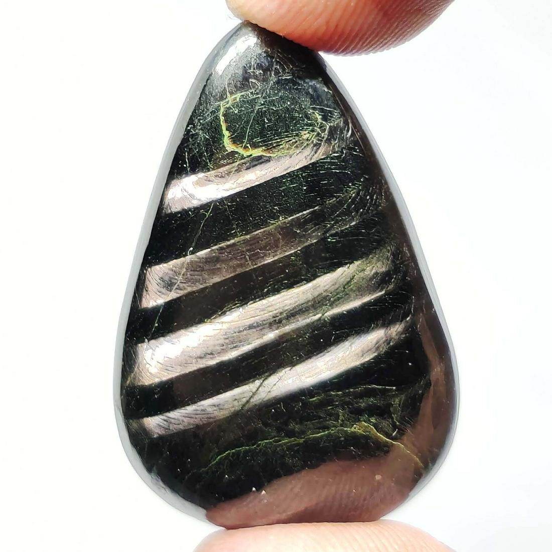 47.70 ct Top Grade Natural Hypersthene (1 of 1)
