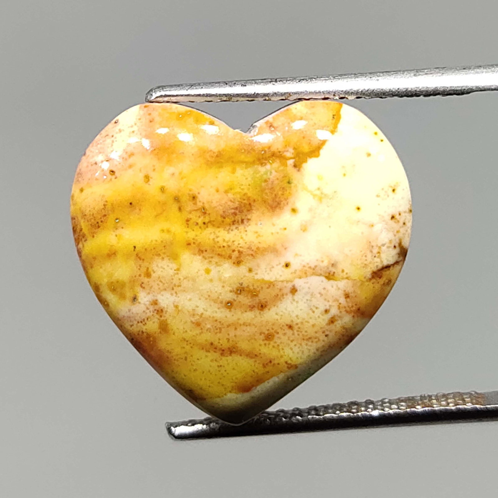 9.05 ct Natural Rocky Buttee Jasper: All the stones listed are 100% natural and rarely selected from a big quantity lot also these are of very high quality. BID WITH CONFIDENCE!!! DIMENSIONS : 15X16X4 mm