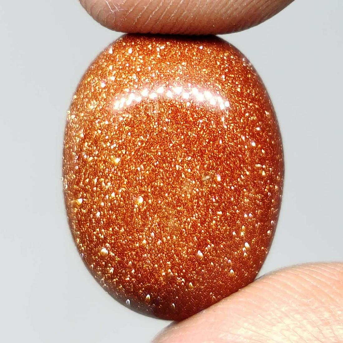 14.60 ct Natural Sunstone: All the stones listed are 100% natural and rarely selected from a big quantity lot also these are of very high quality. BID WITH CONFIDENCE!!! DIMENSIONS : 19X14X7 mm