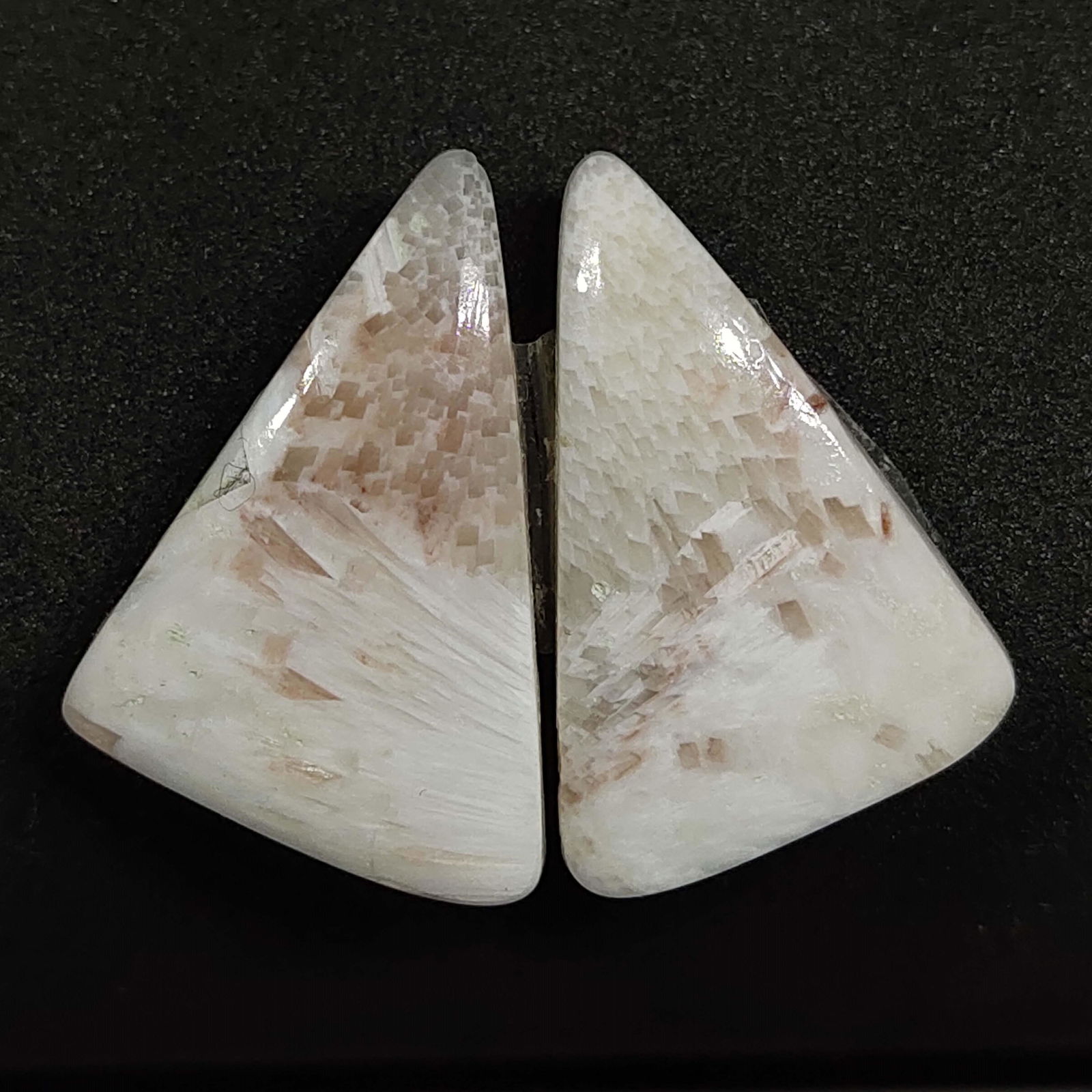 32.60 ct Natural Scolecite Crystal Pair (1 of 1)