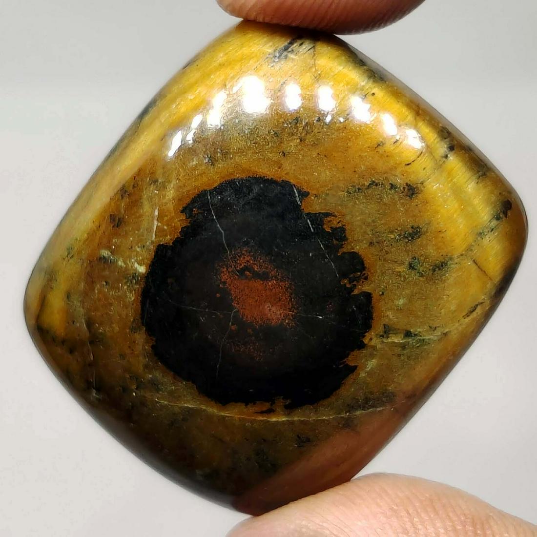 77.00 ct Natural Tiger Eye (1 of 1)