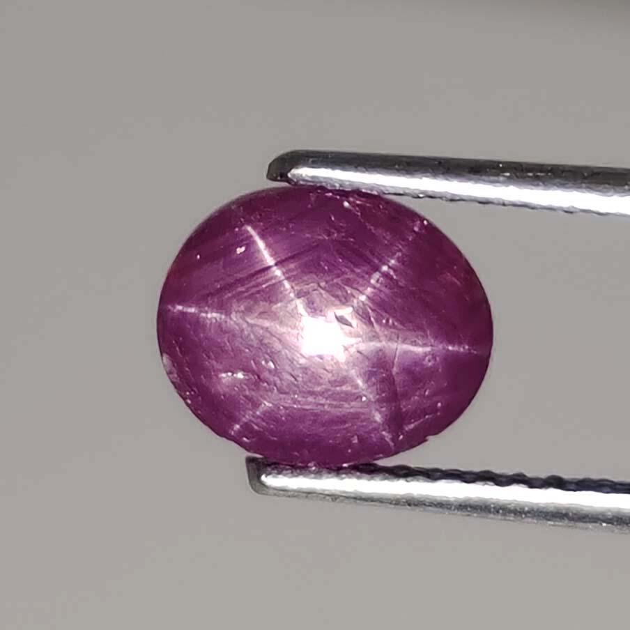 2.60 ct Natural Star Ruby (1 of 1)