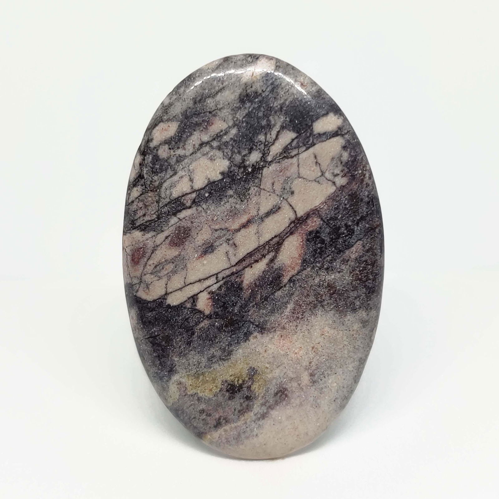 48.95 ct Top Grade Natural Porcelain Jasper: All the stones listed are 100% natural and rarely selected from a big quantity lot also these are of very high quality. BID WITH CONFIDENCE!!! DIMENSIONS : 48X30.5X4 mm