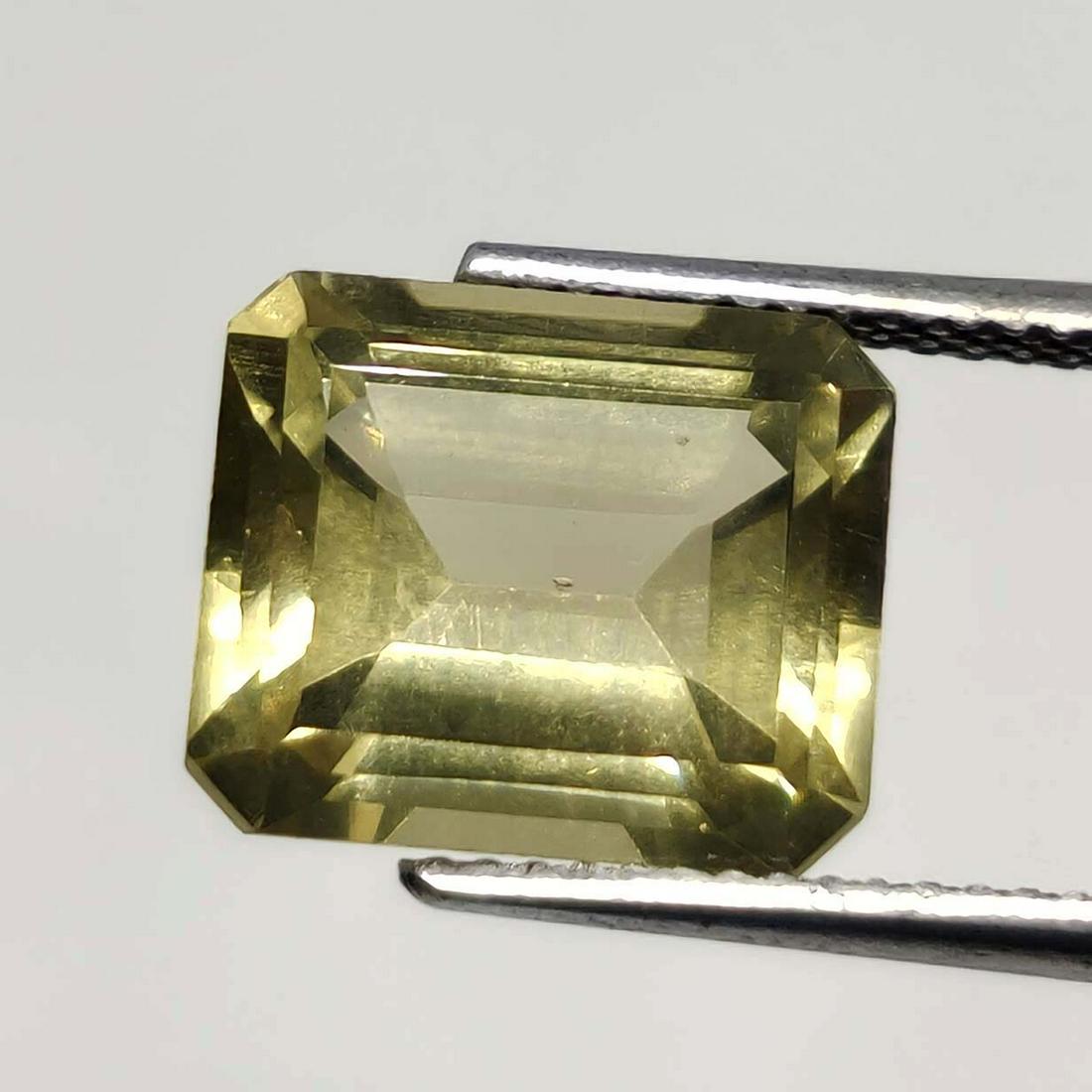 4.70 ct Natural Lemon Quartz: Gemstones: QuartzCarat Weights: 4.70 ct Size/Dimensions: 11 x 9 x 6 mm