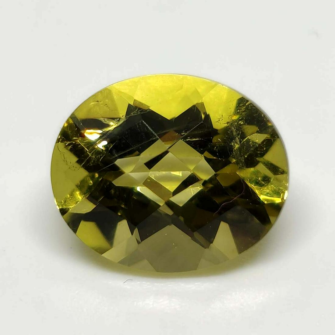 4.70 ct Natural Green Lemon Quartz: Gemstones: QuartzCarat Weights: 4.70 ct Size/Dimensions: 12 x 10 x 7 mm