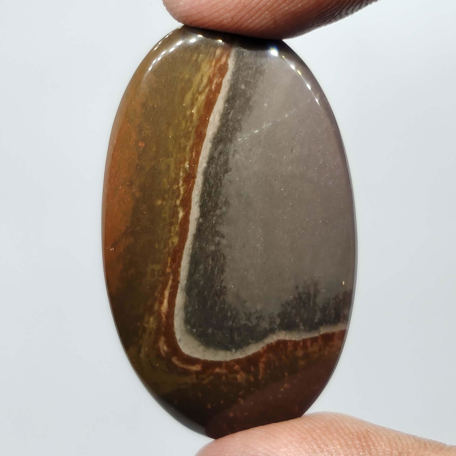 38.90 ct Natural Samsonite Jasper: All the stones listed are 100% natural and rarely selected from a big quantity lot also these are of very high quality. BID WITH CONFIDENCE!!! DIMENSIONS : 41X24X4 mm