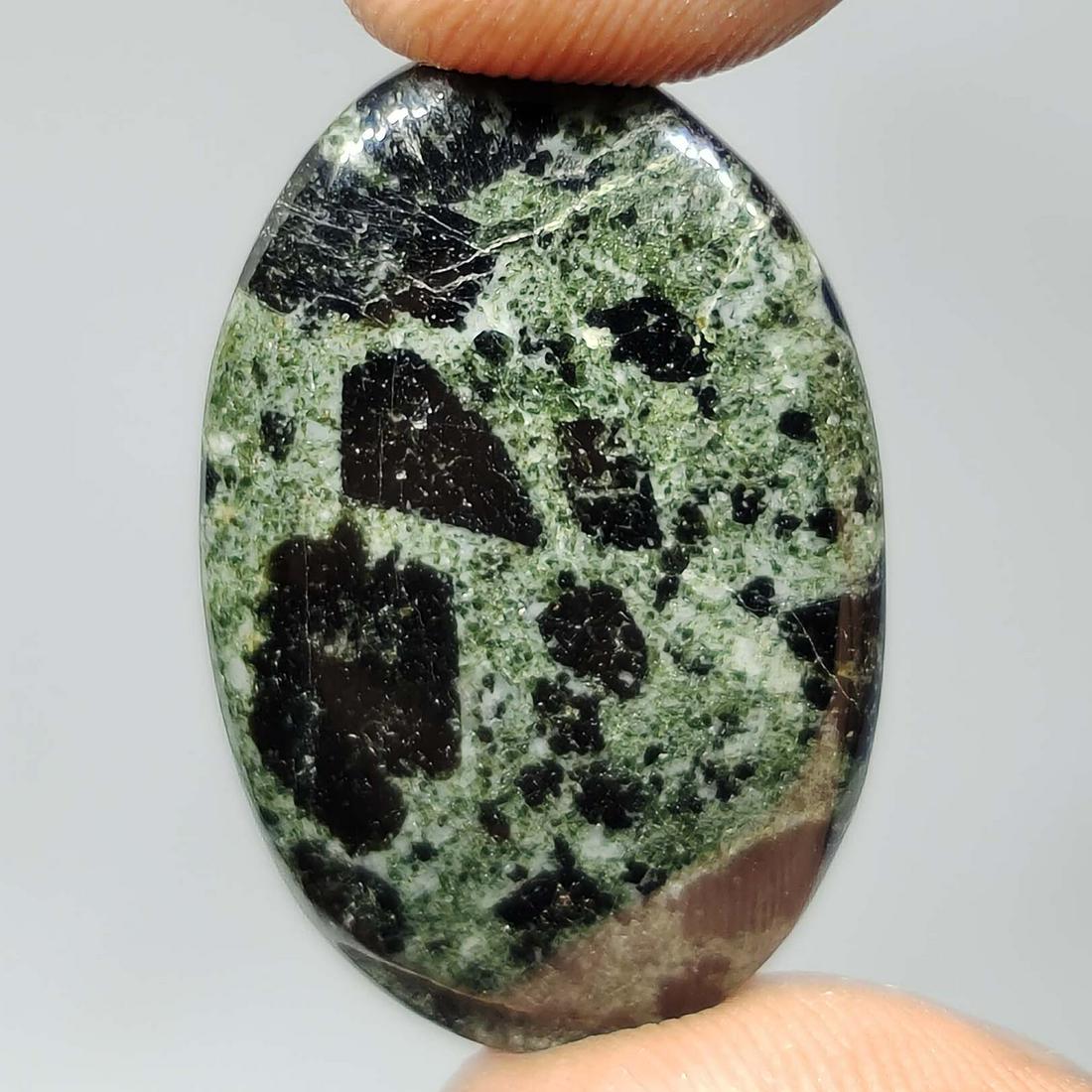 27.15 ct Natural Star Galaxy Jasper: All the stones listed are 100% natural and rarely selected from a big quantity lot also these are of very high quality. BID WITH CONFIDENCE!!! DIMENSIONS : 30X19X4 mm
