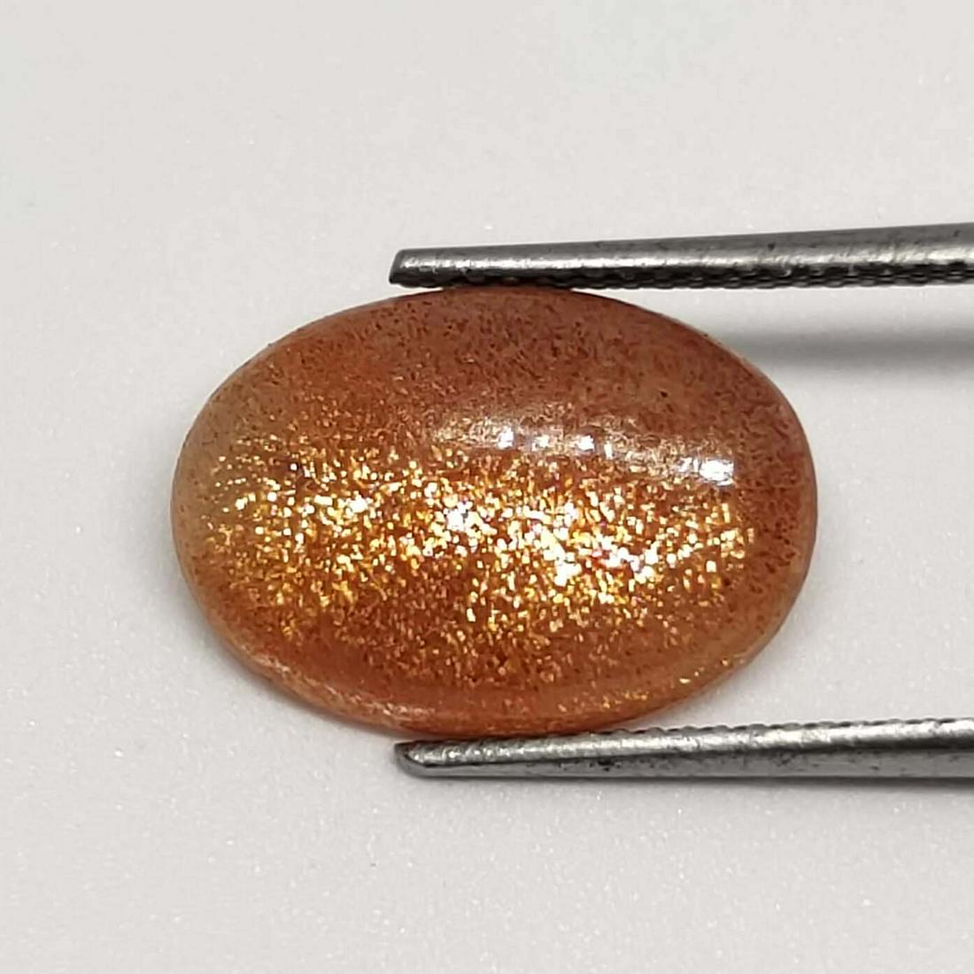 4.15 ct Natural Sunstone: Gemstones: SunstoneCarat Weights: 4.15 ct Size/Dimensions: 15 x 10 x 3 mm