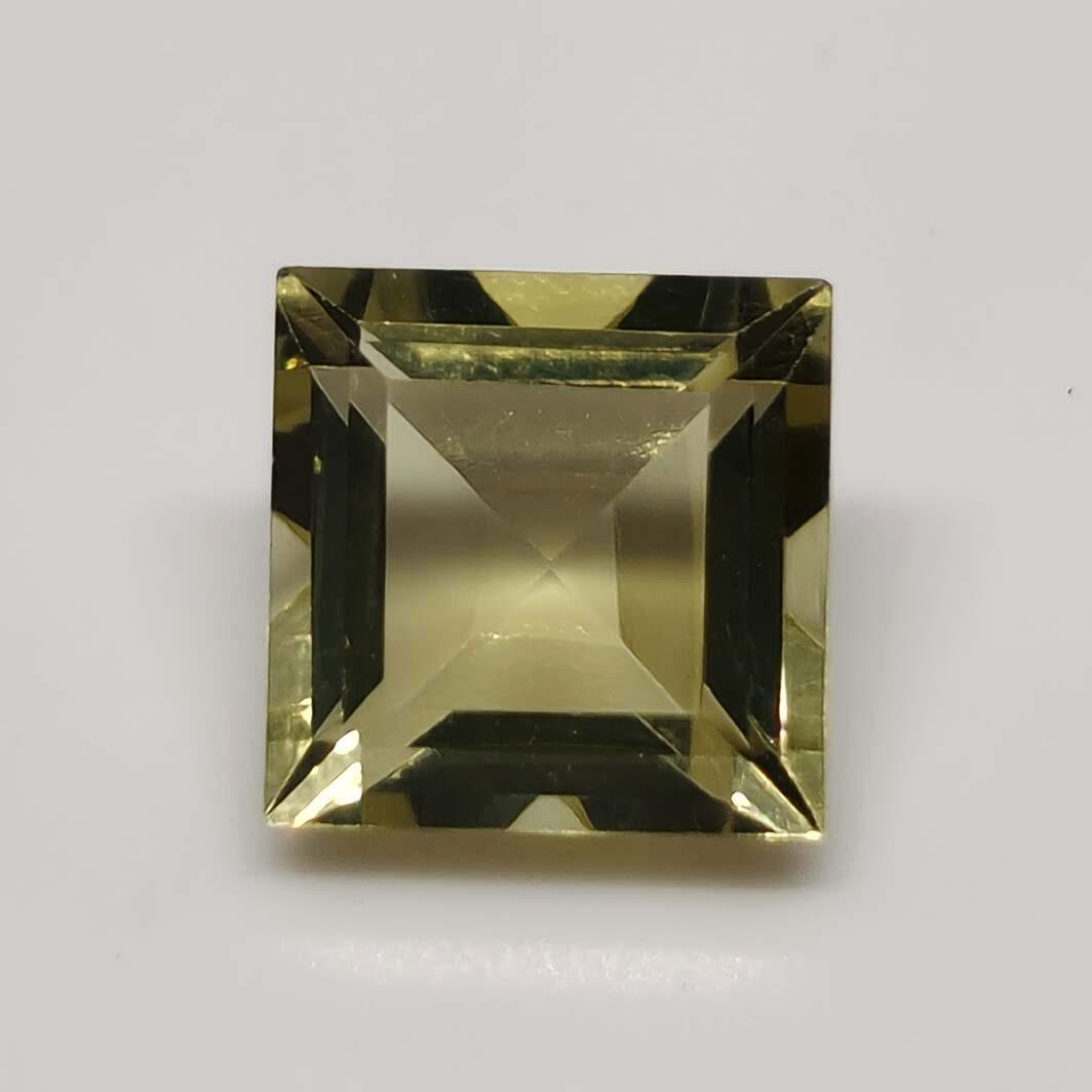 2.70 ct Natural Lemon Quartz: Gemstones: QuartzCarat Weights: 2.70 ct Size/Dimensions: 8 x 8 mm