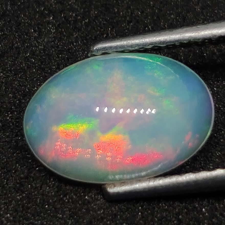 1.55 ct Natural Ethiopian White Fire  Opal (1 of 4)