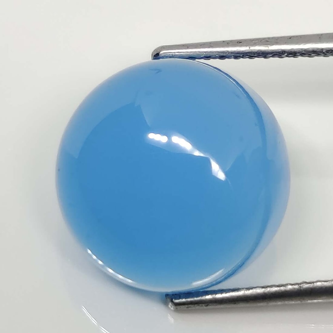 7.80 ct Natural Chalcedony: Gemstones: ChalcedonyCarat Weights: 7.80 ct Size/Dimensions: 11 X 11 mm