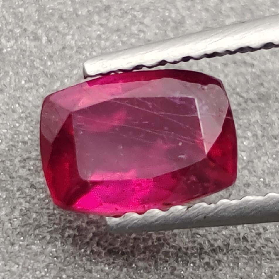 1.20 Ct Natural Red Ruby (1 of 3)