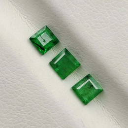 0.50 ct Natural Zambian Emerald Set